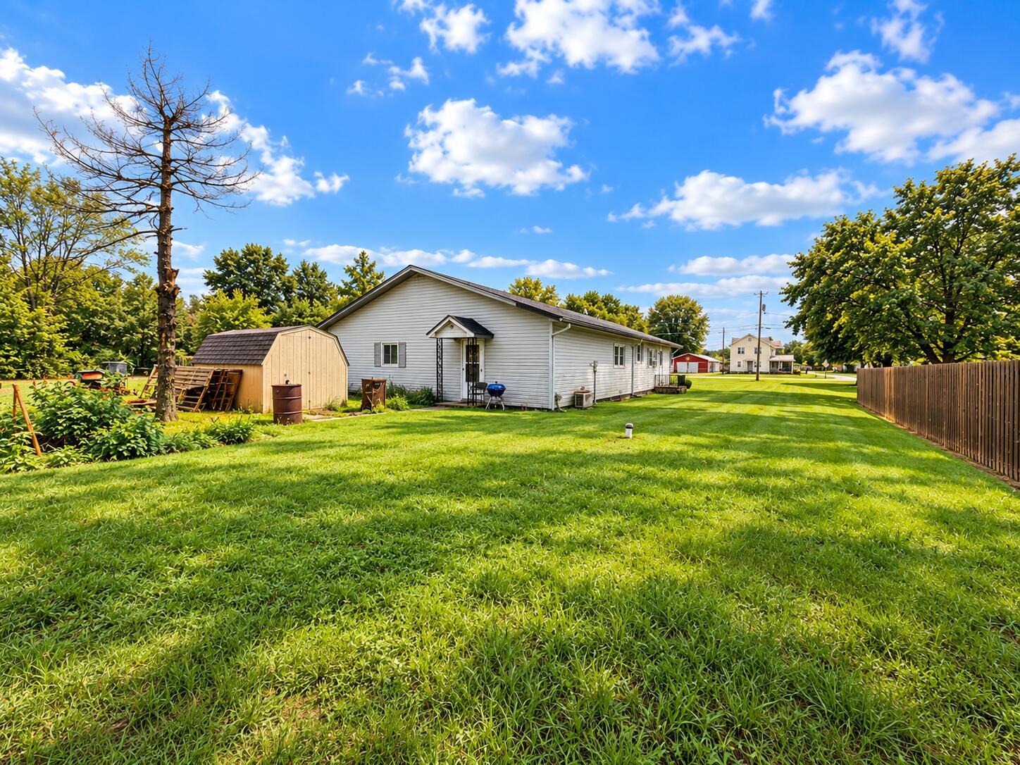 17313 County Highway 113 Property Photo 2
