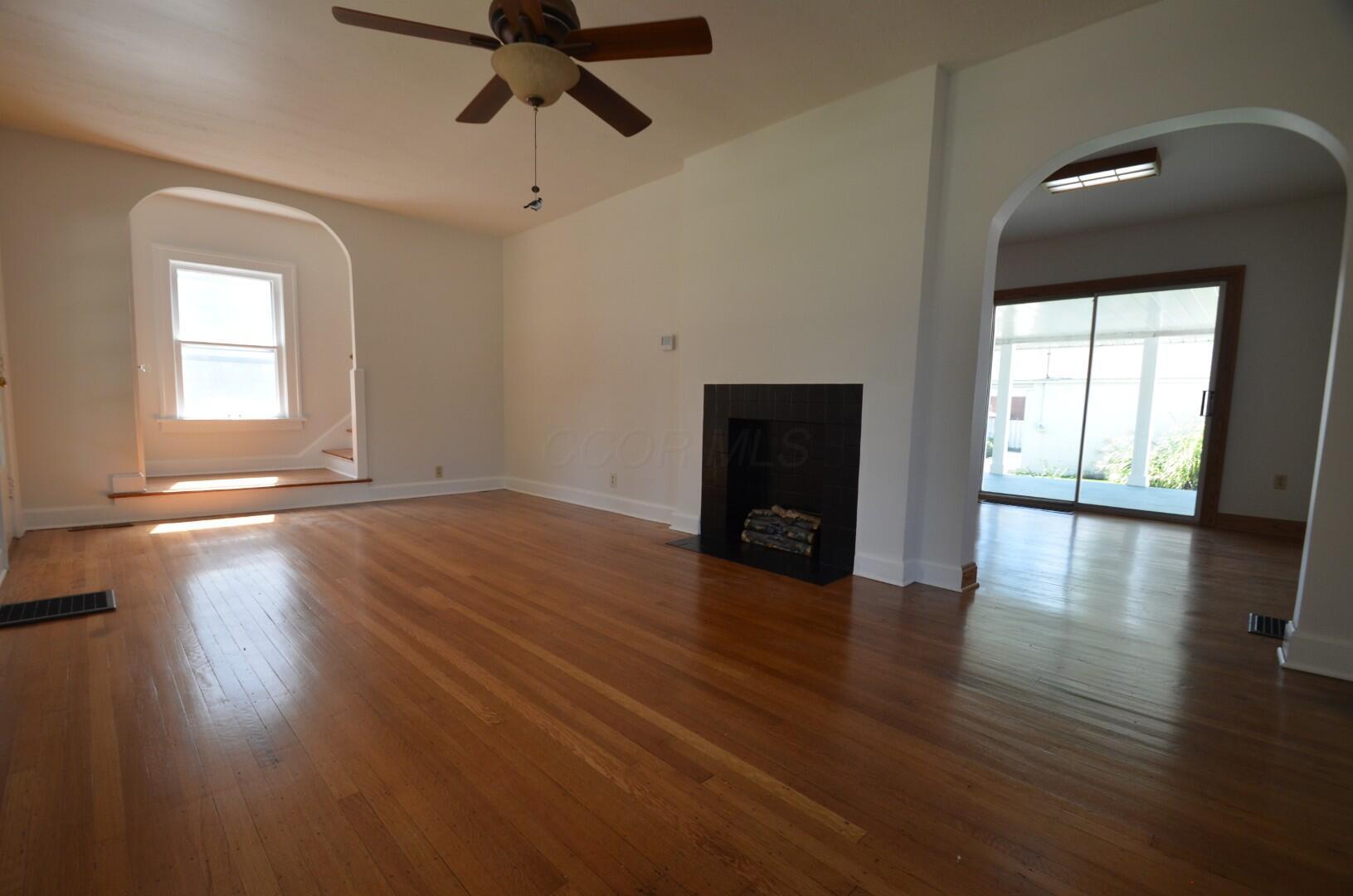853 Oxley Road Property Photo 6
