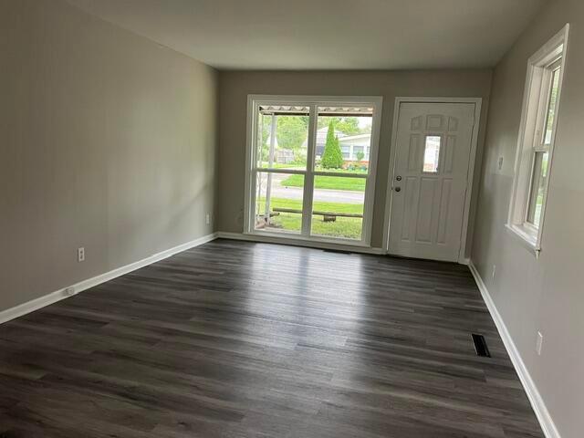 1565 Duffield Drive Property Photo 3