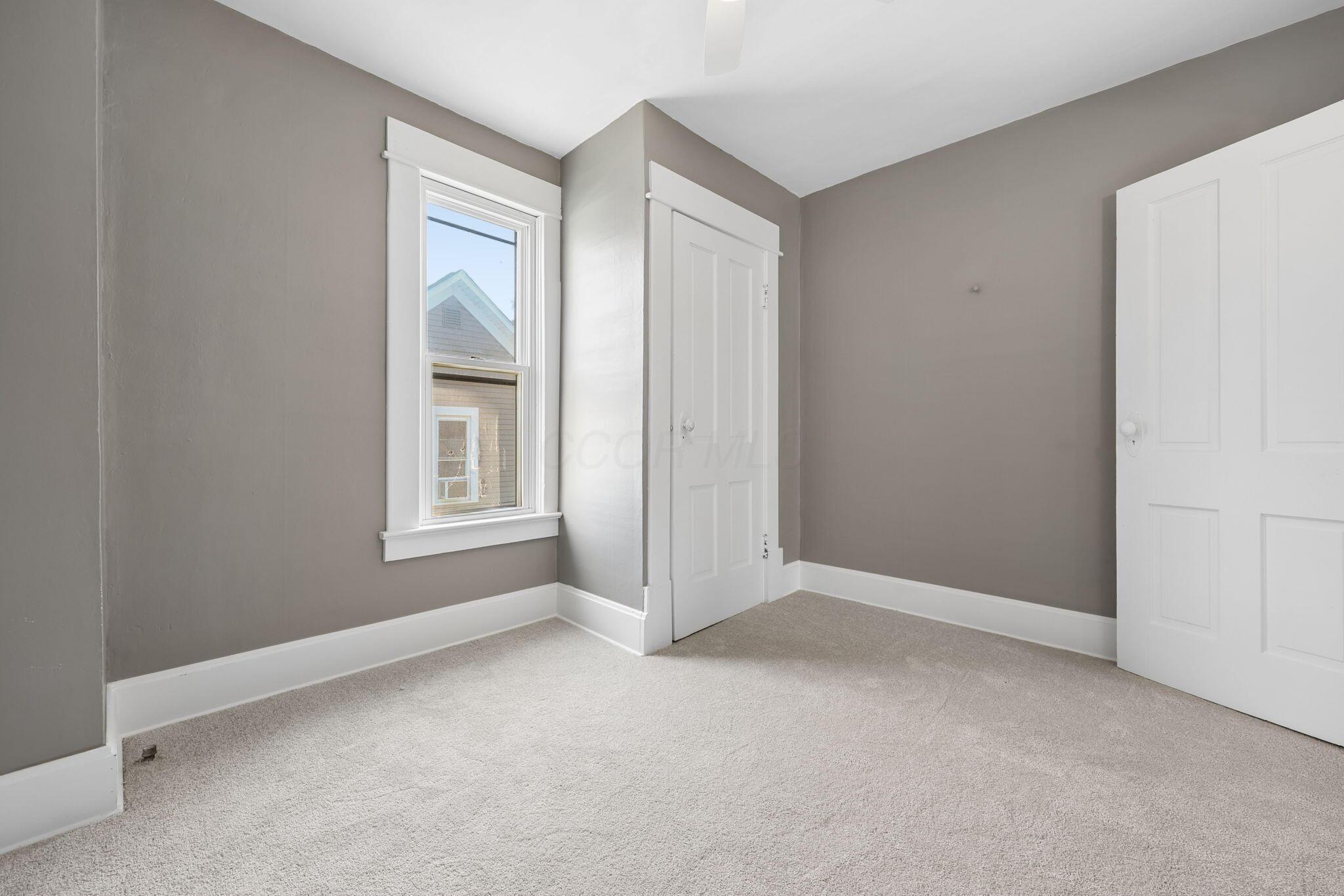 1318 W Maple Street Property Photo 21
