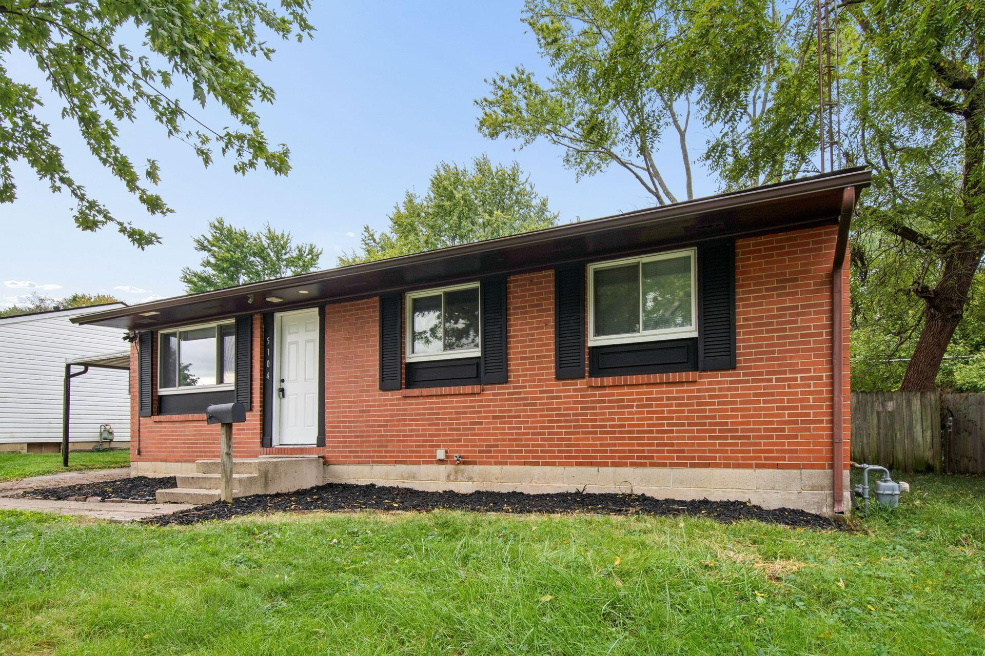 5104 Benham Drive Property Photo 2