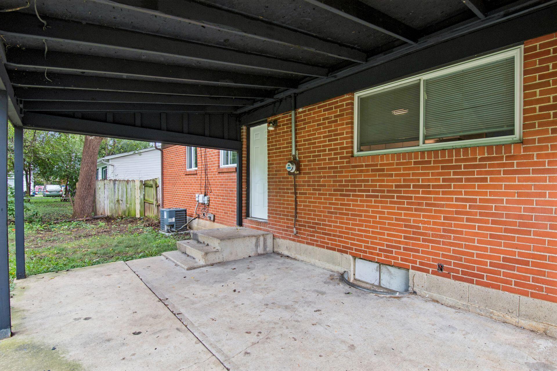 5104 Benham Drive Property Photo 21