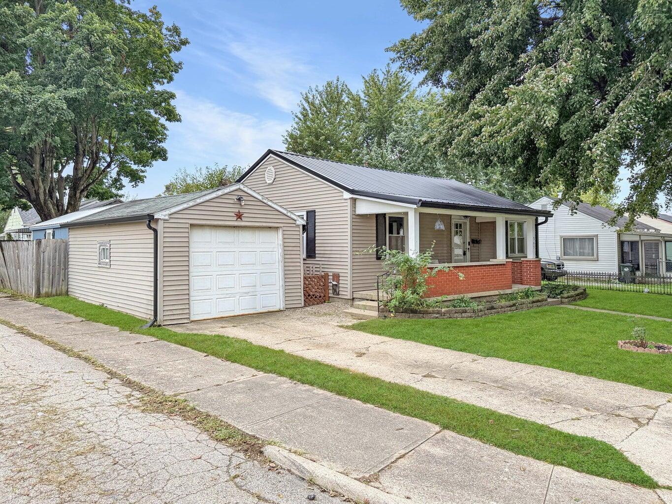 365 Henry Street Property Photo 1
