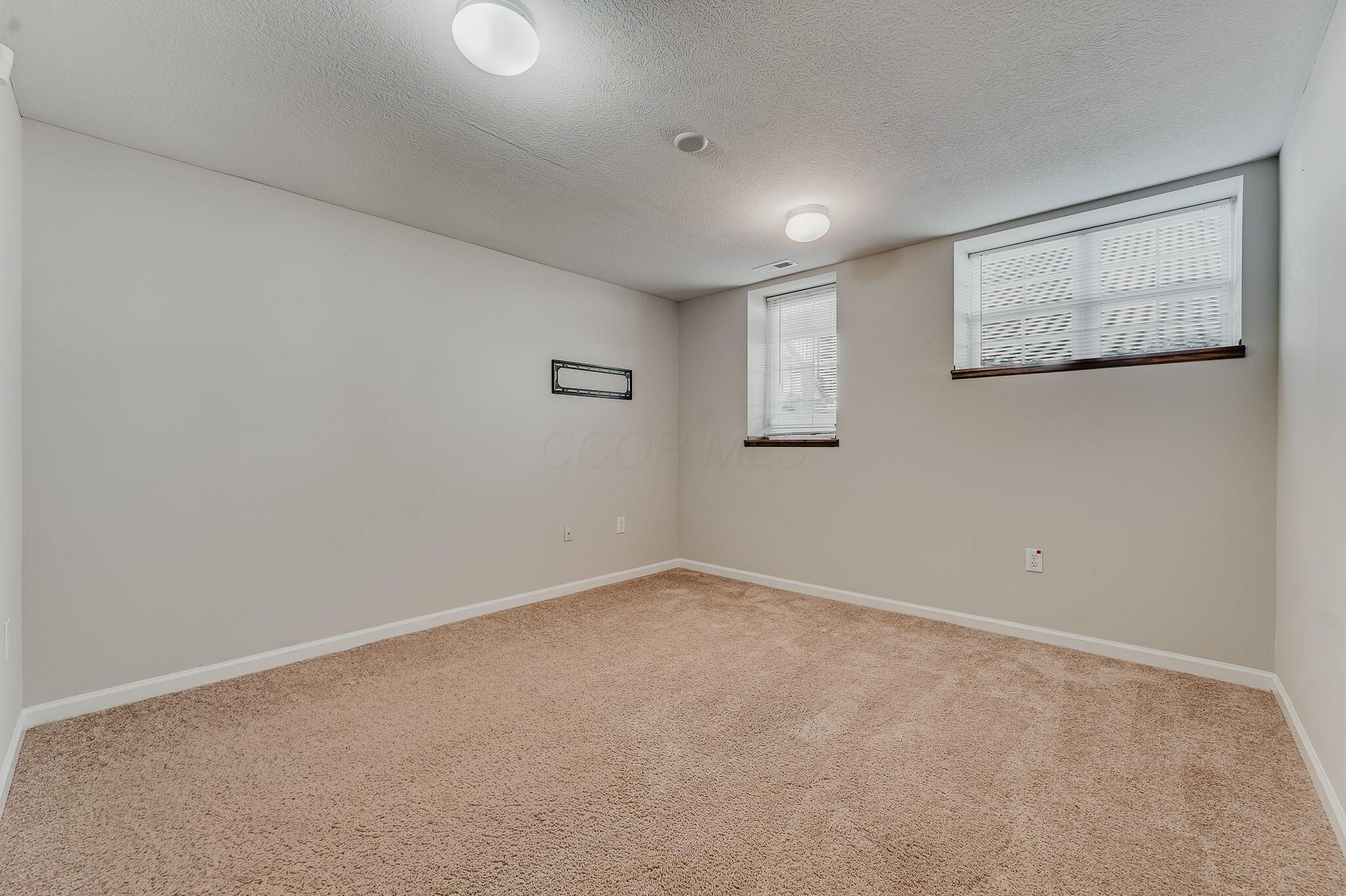 5964 Thunder Gulch Drive, 34 Property Photo 15