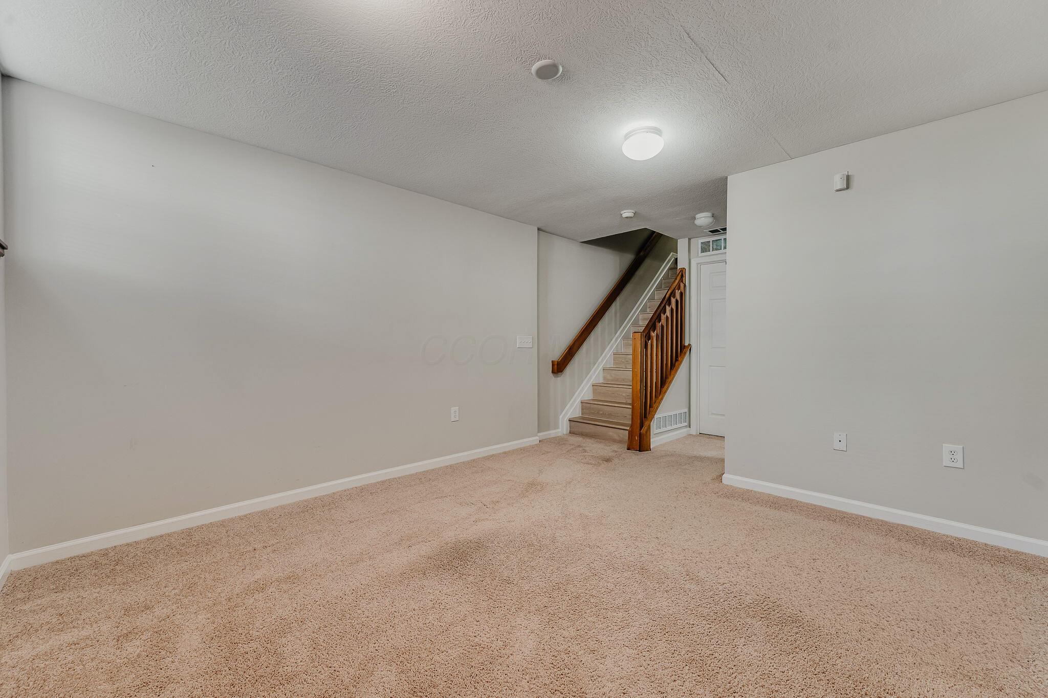 5964 Thunder Gulch Drive, 34 Property Photo 17