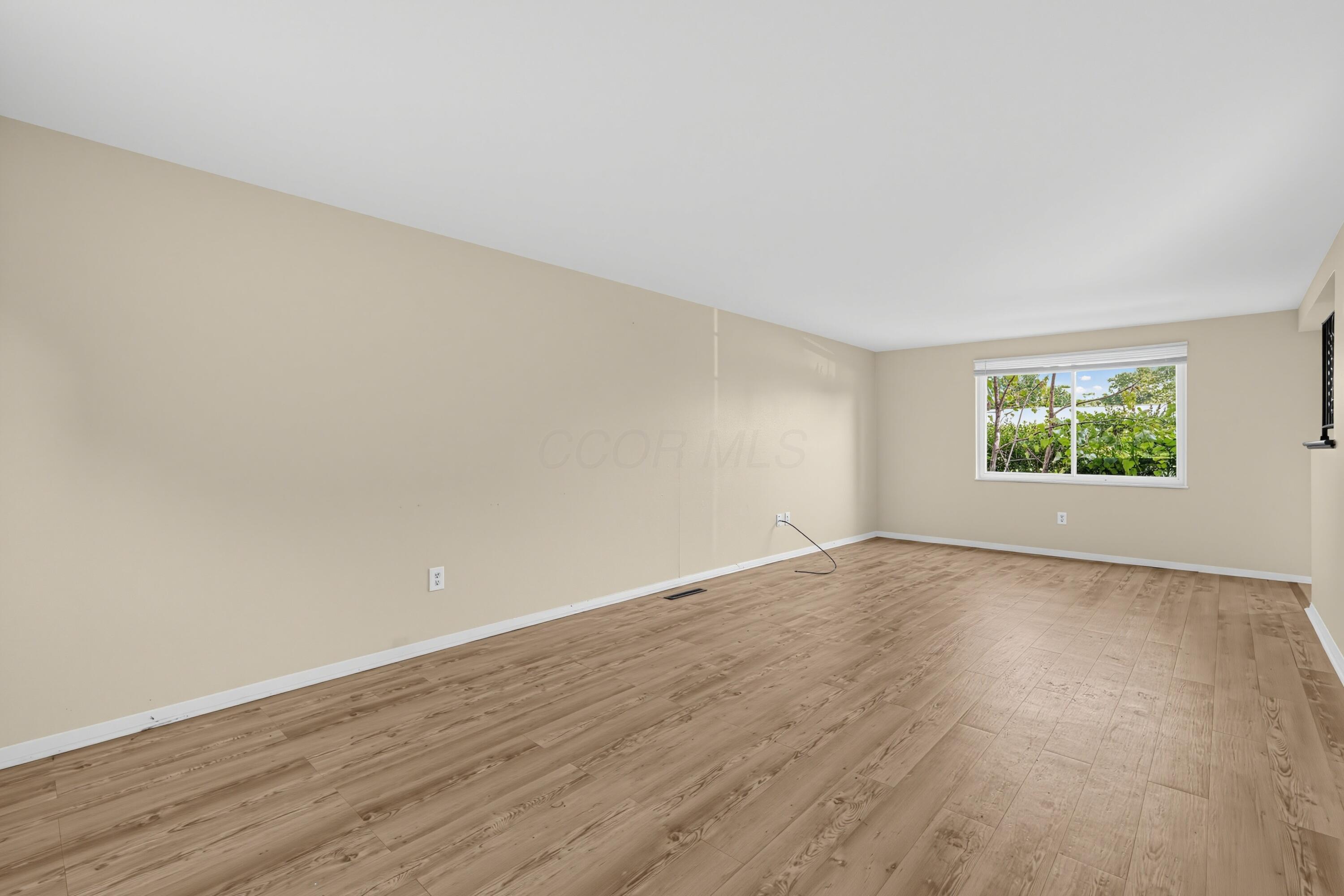 3636 Paris Boulevard Property Photo 13