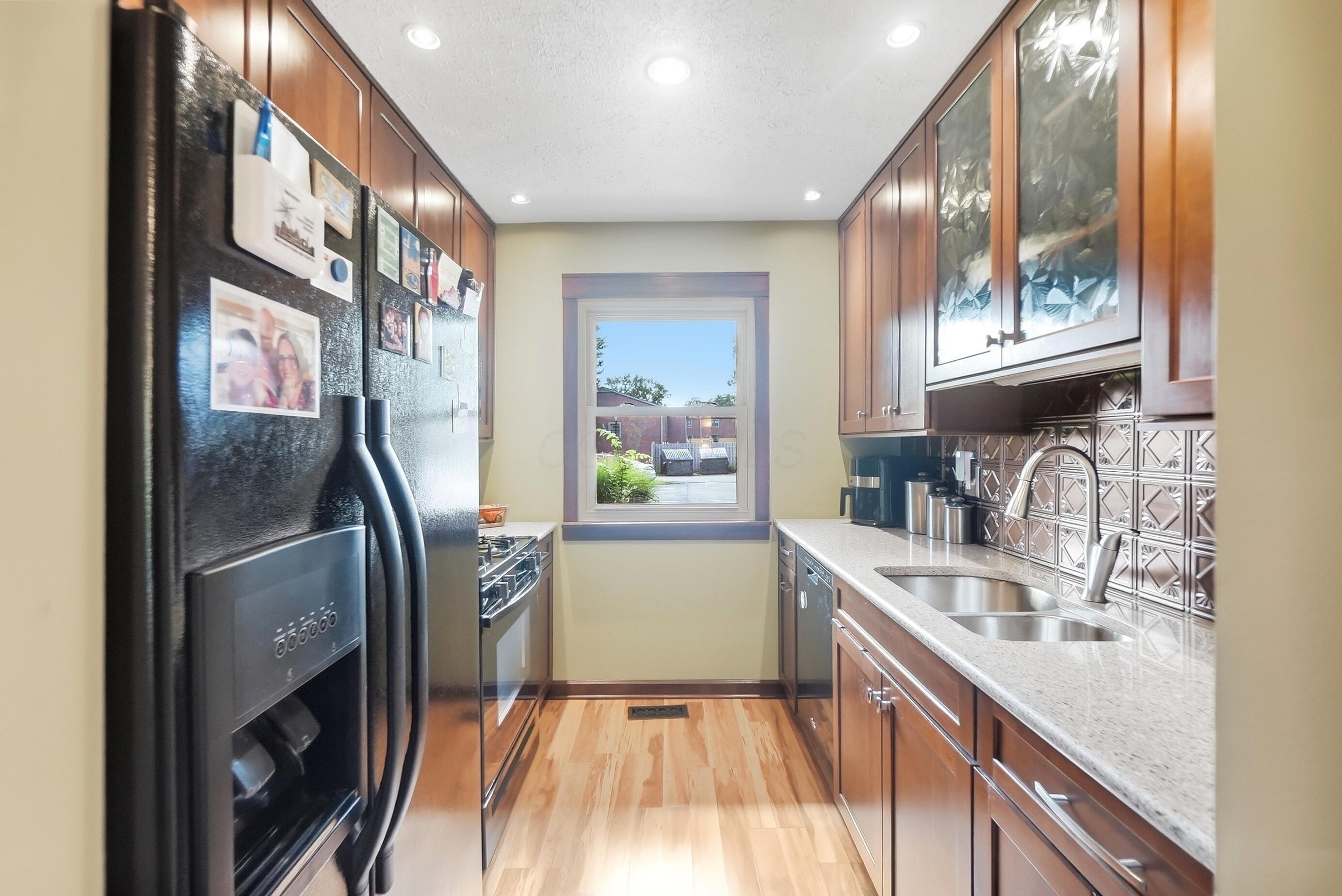 5653 Great Woods Boulevard Property Photo 9