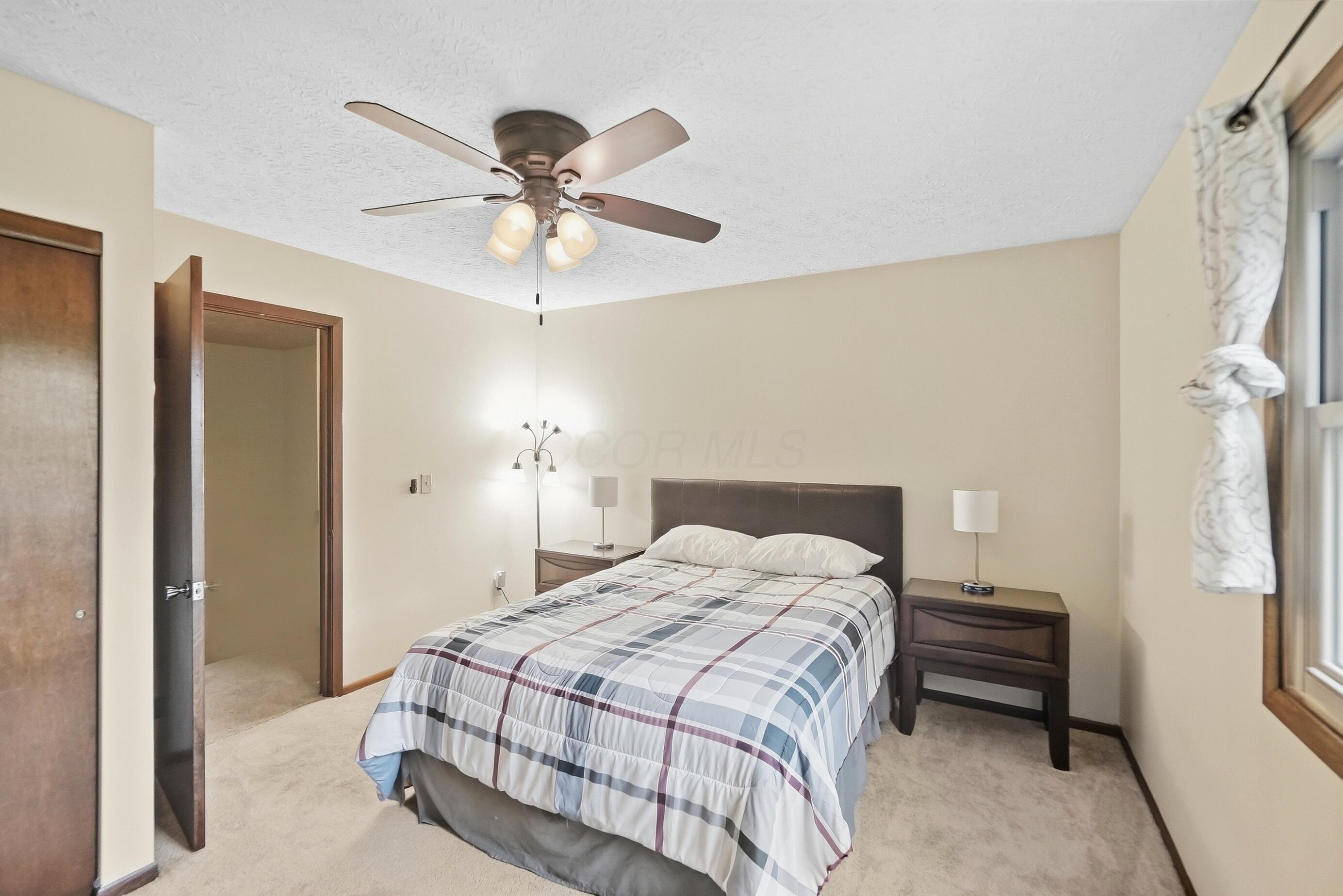5653 Great Woods Boulevard Property Photo 32