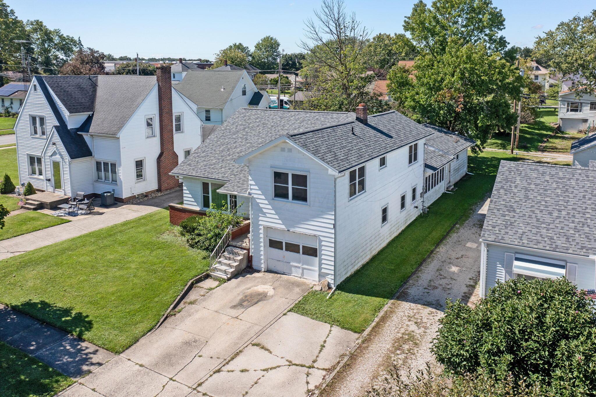 730 S Myrtle Avenue Property Photo 3