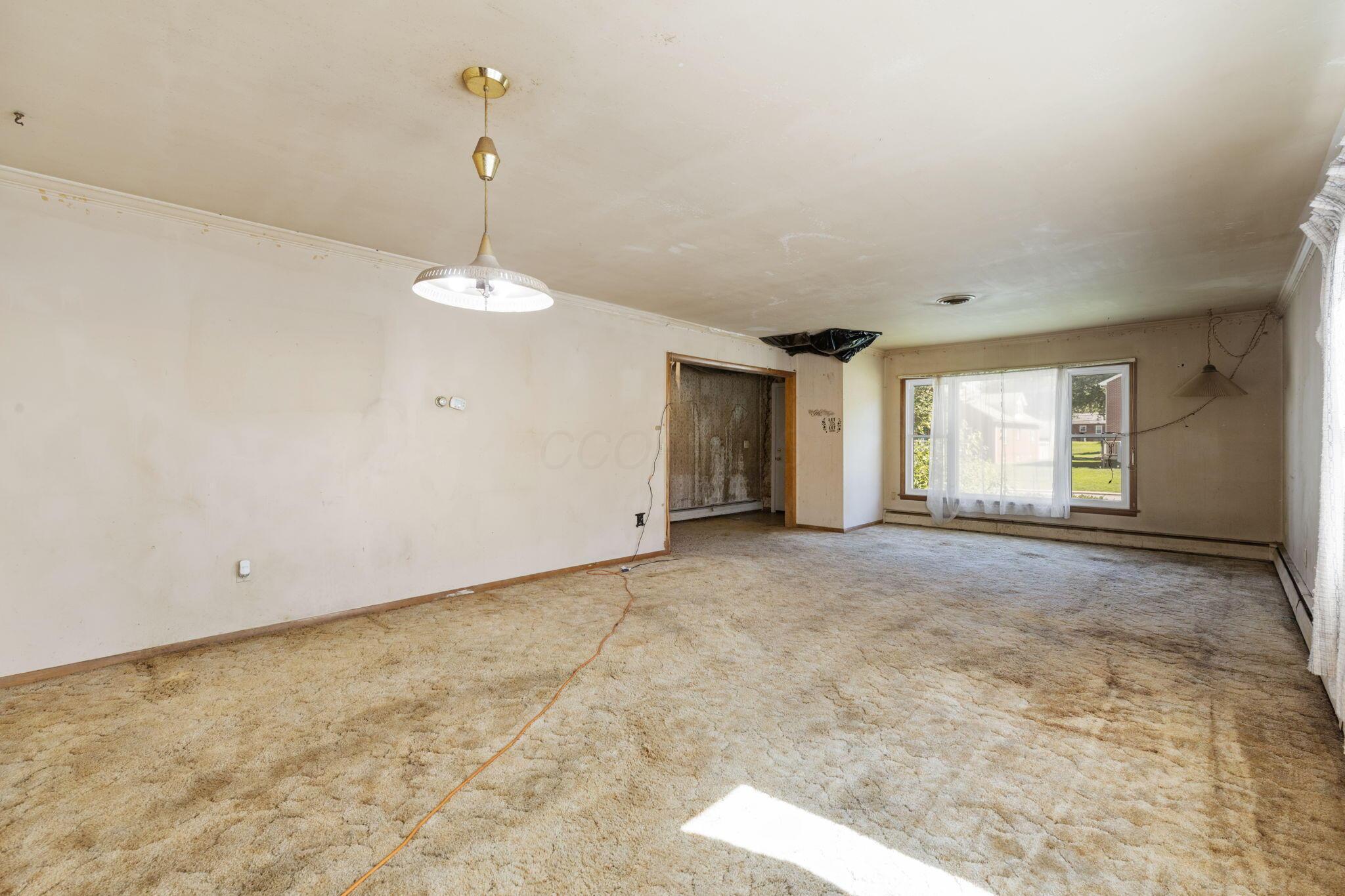 730 S Myrtle Avenue Property Photo 11