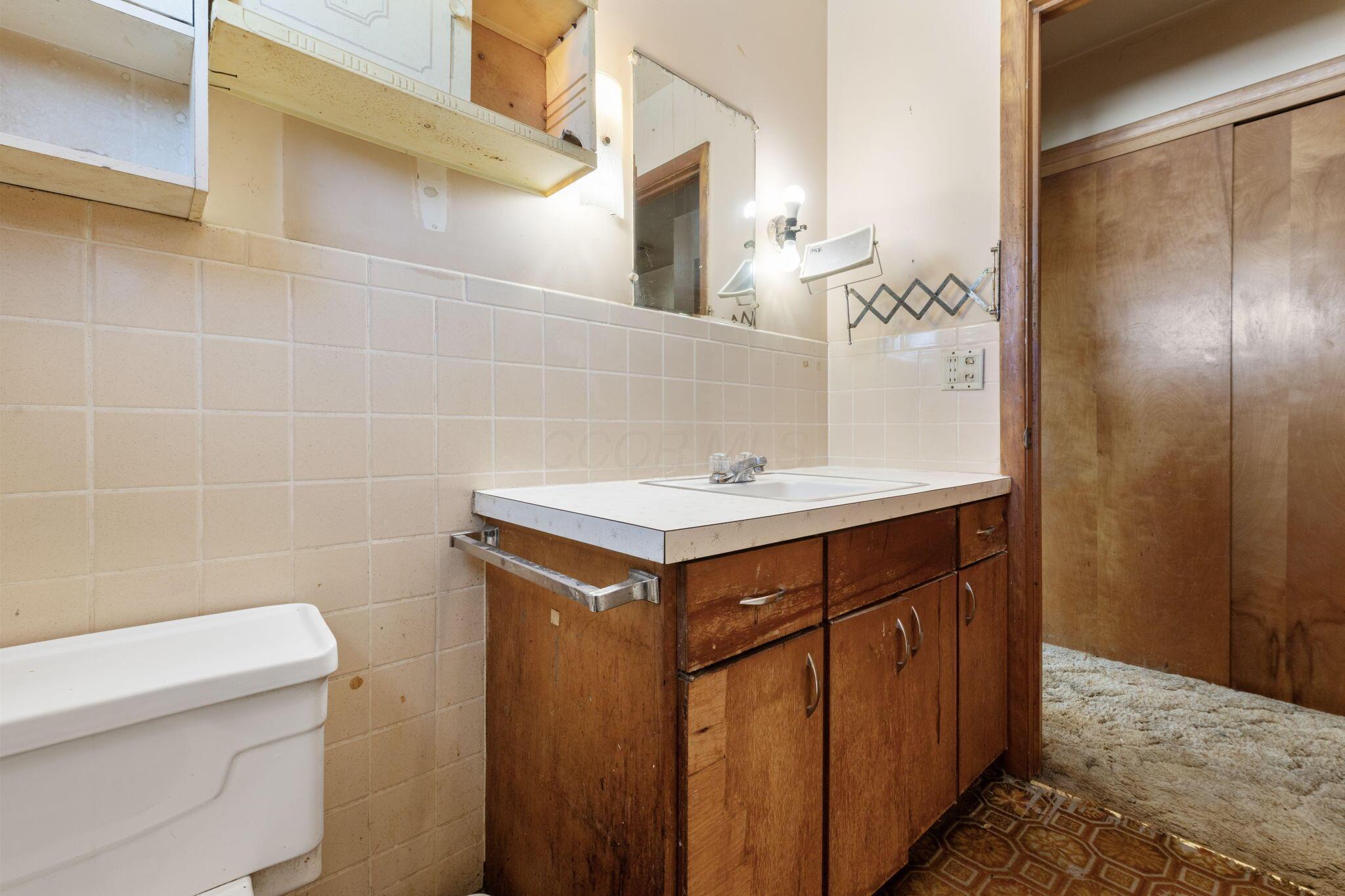 730 S Myrtle Avenue Property Photo 19