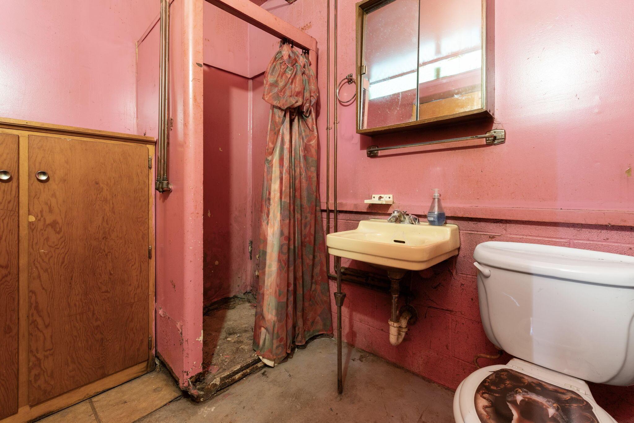 730 S Myrtle Avenue Property Photo 28