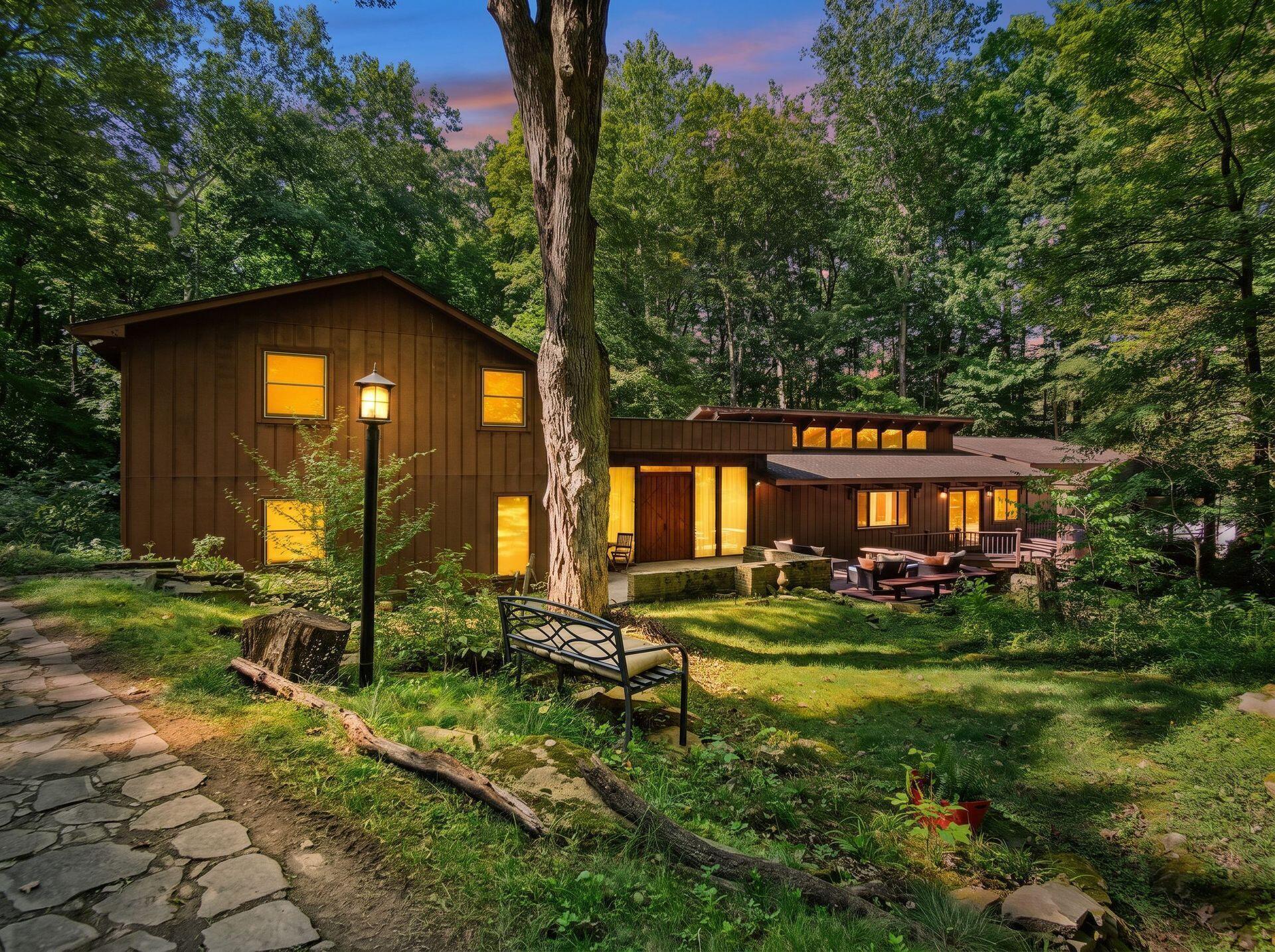 6218 Harlem Road Property Photo 1