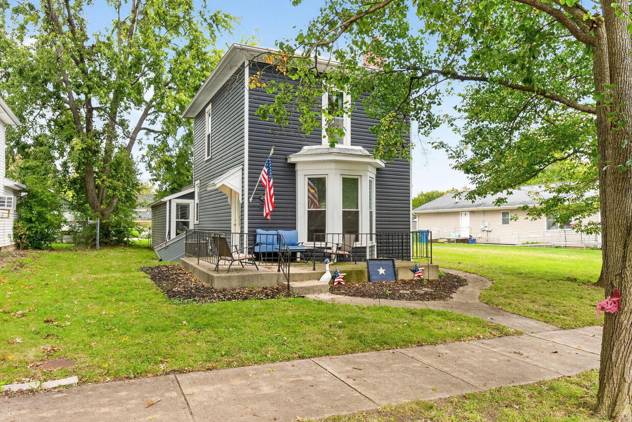 316 W 8th Street Property Photo 1