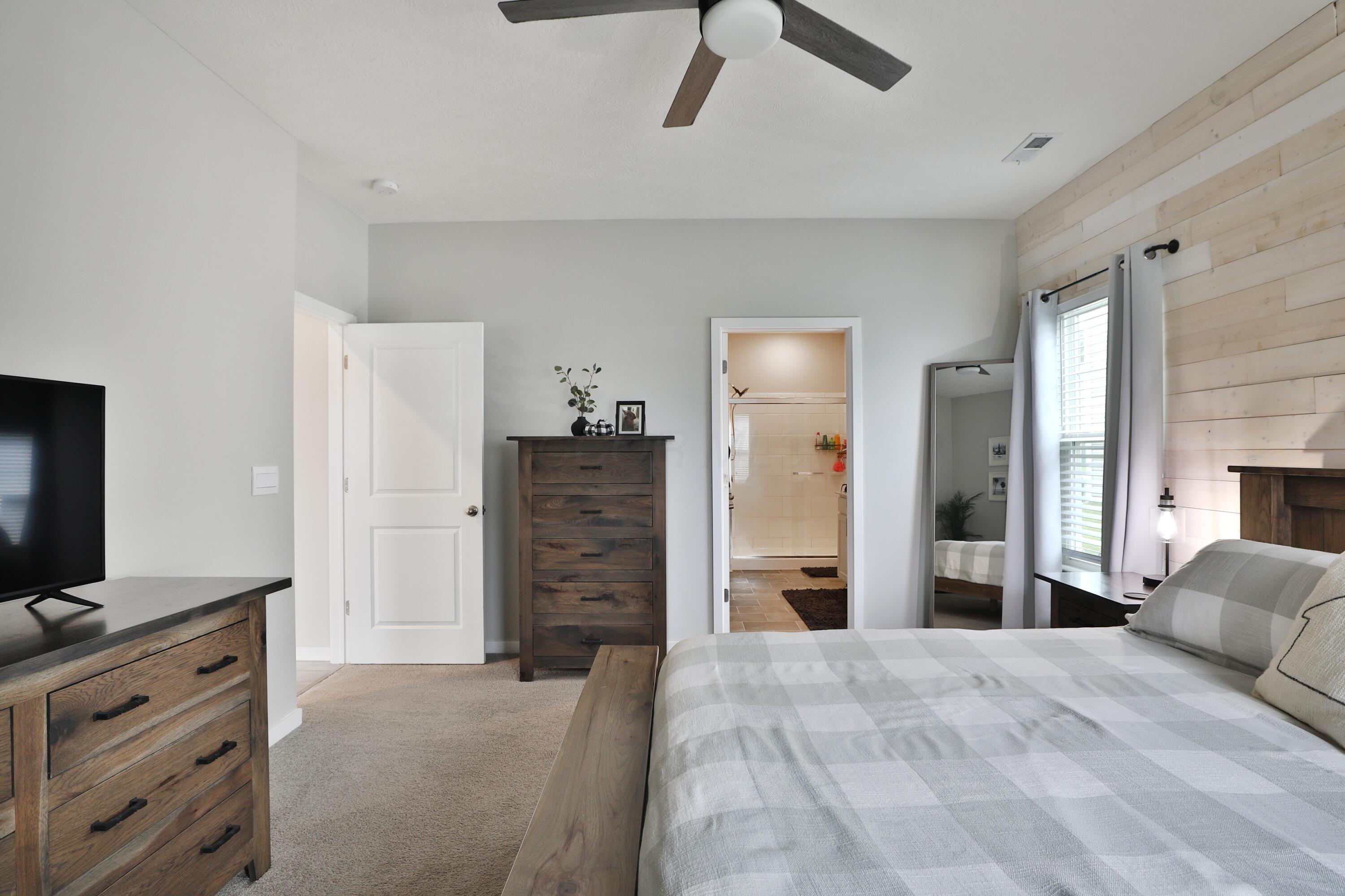 466 Park Vista Drive Property Photo 10