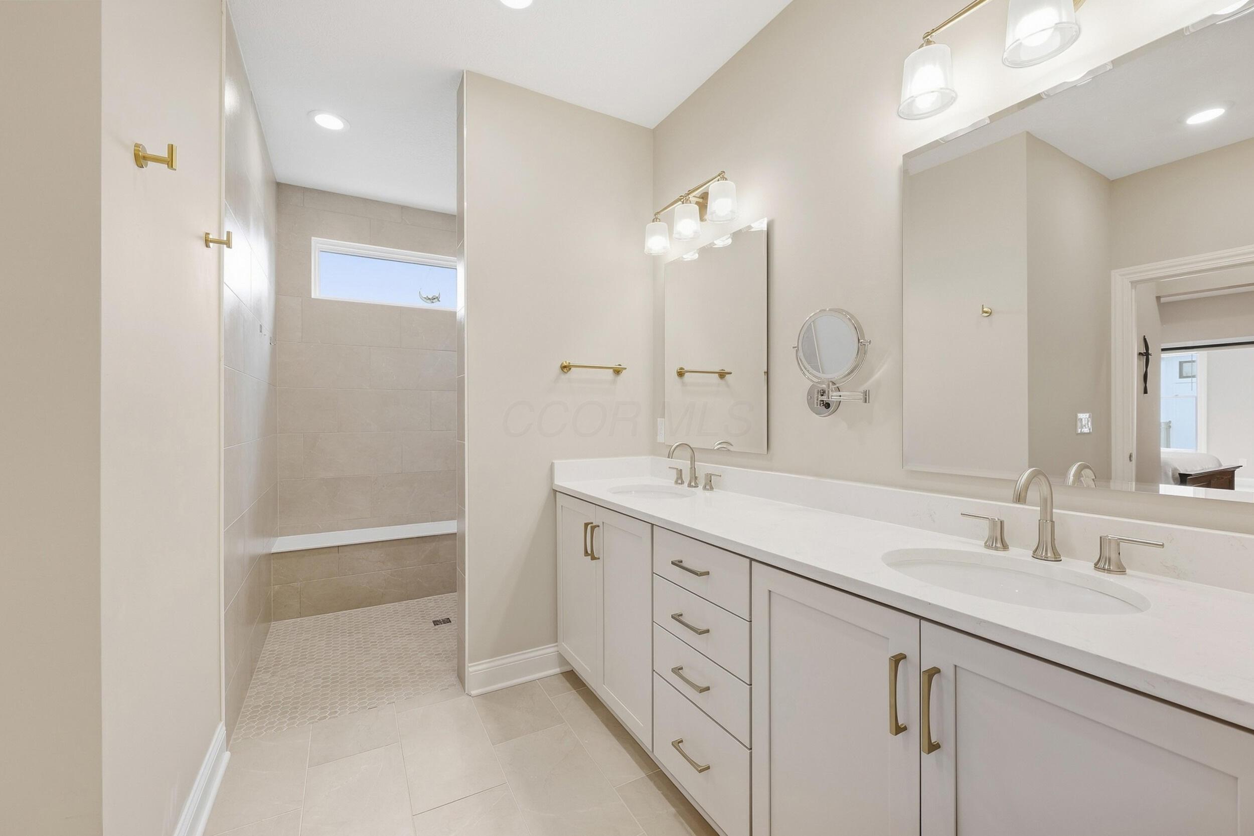 6162 Brady Avenue Property Photo 24