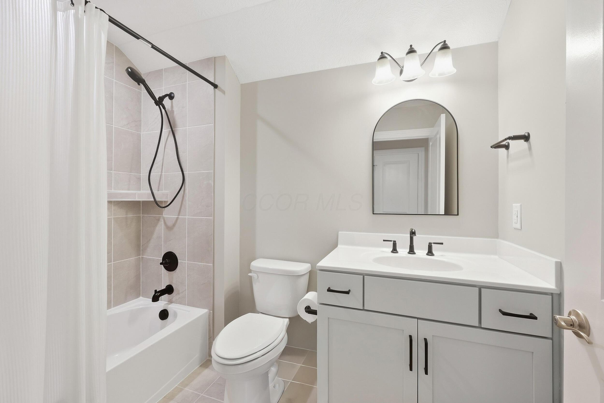 6162 Brady Avenue Property Photo 26