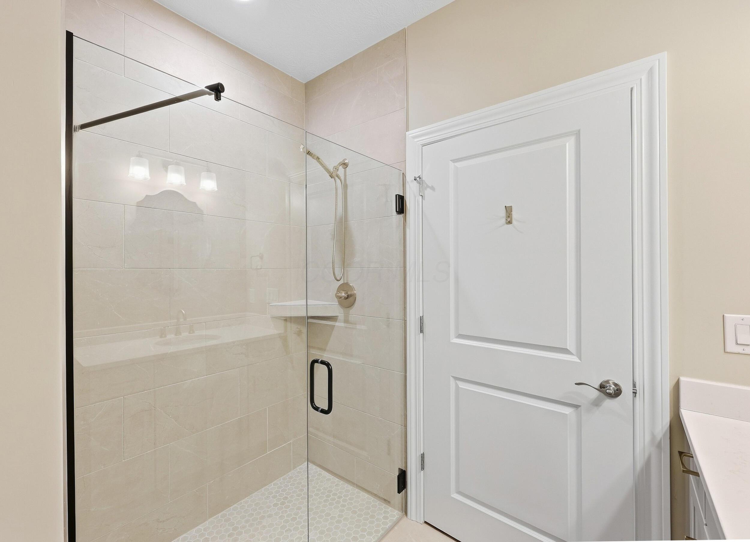 6162 Brady Avenue Property Photo 37