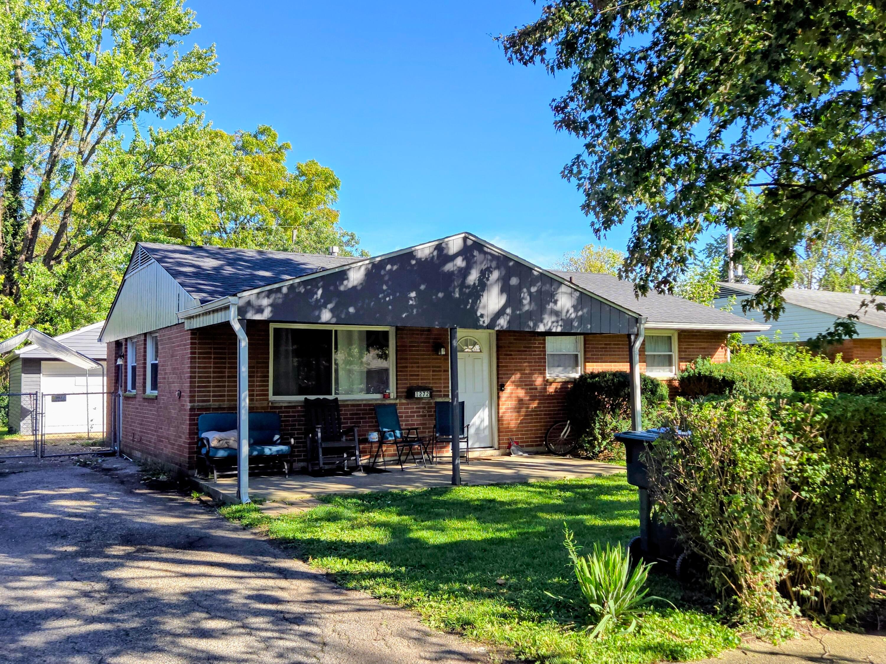 1272 Carolwood Avenue Property Photo 1