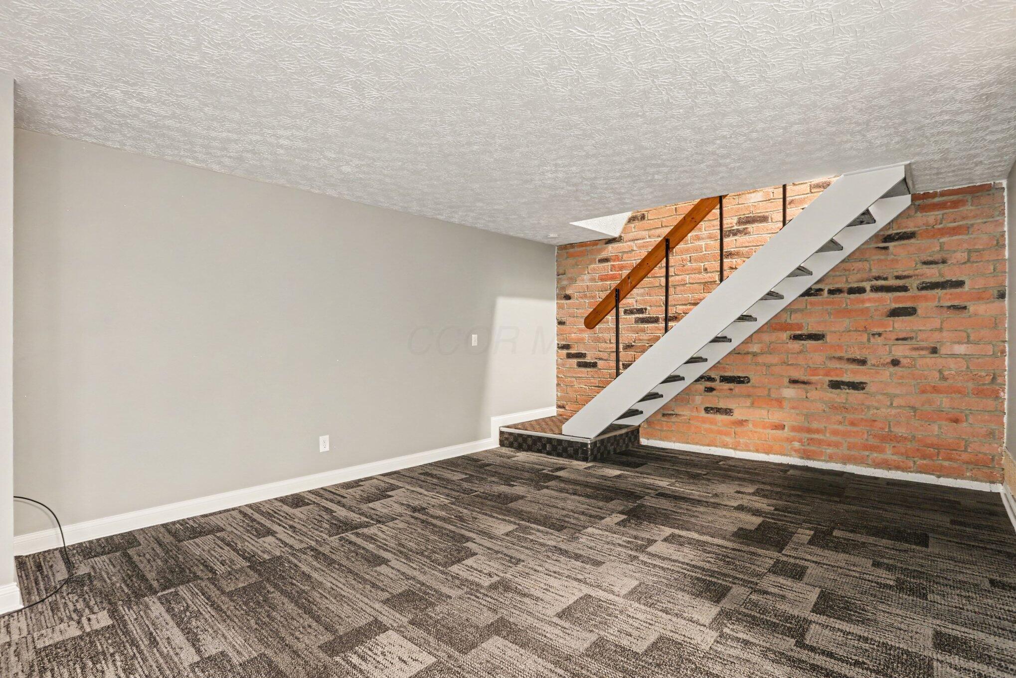 2509 Burgandy Lane Property Photo 1