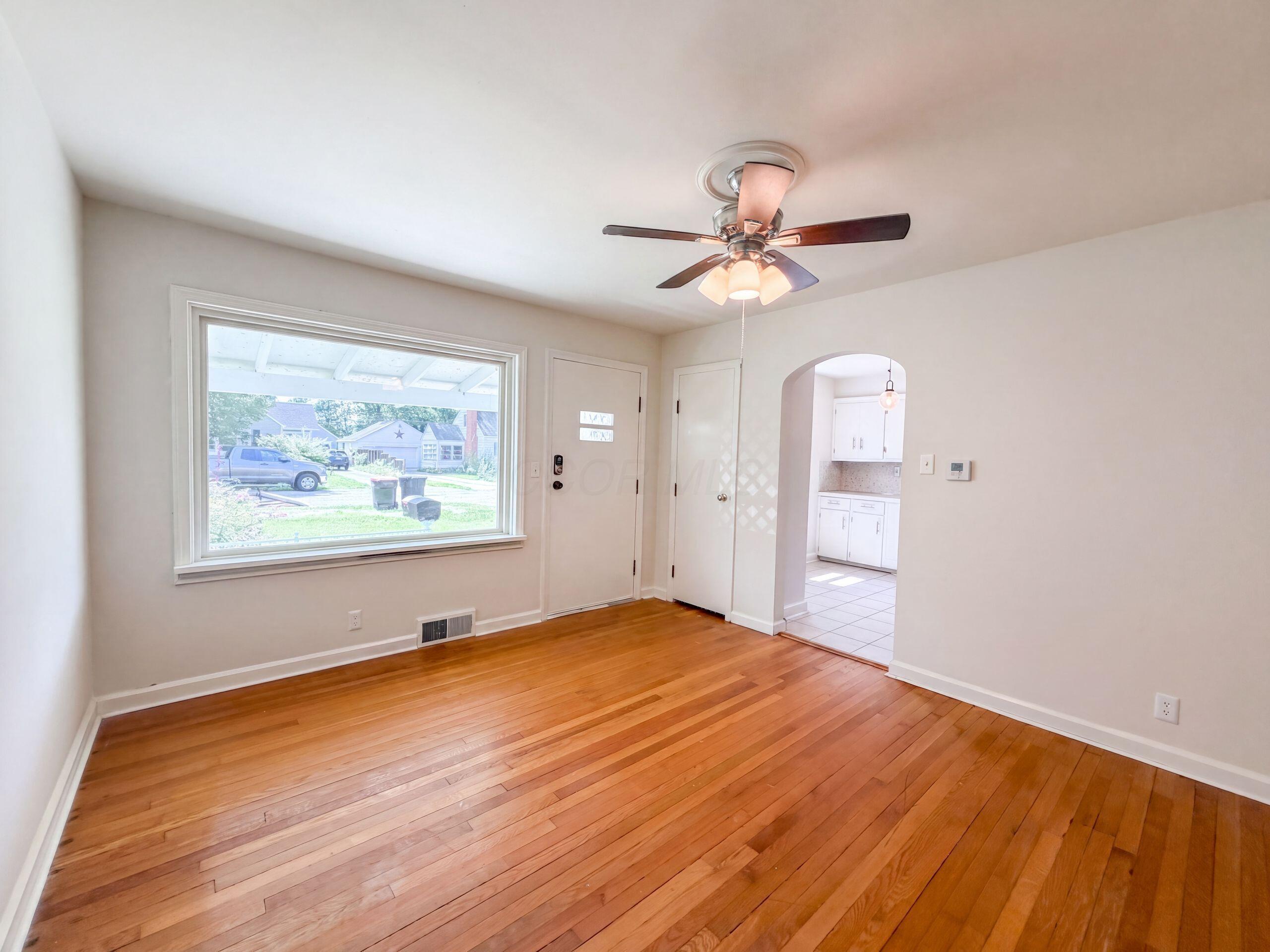206 Bachmann Avenue Property Photo 3