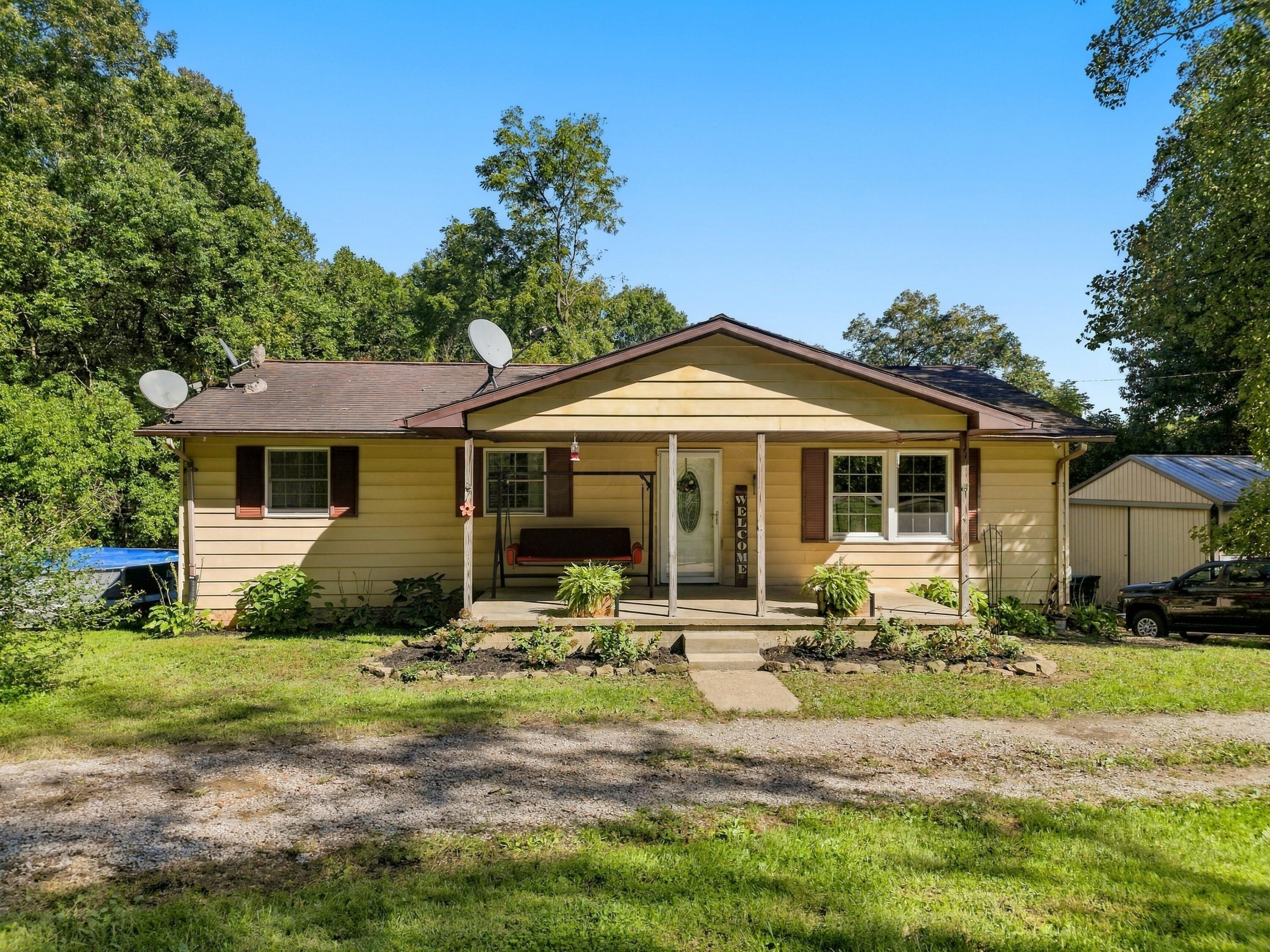 8160 Vickers Hill Road Property Photo 1