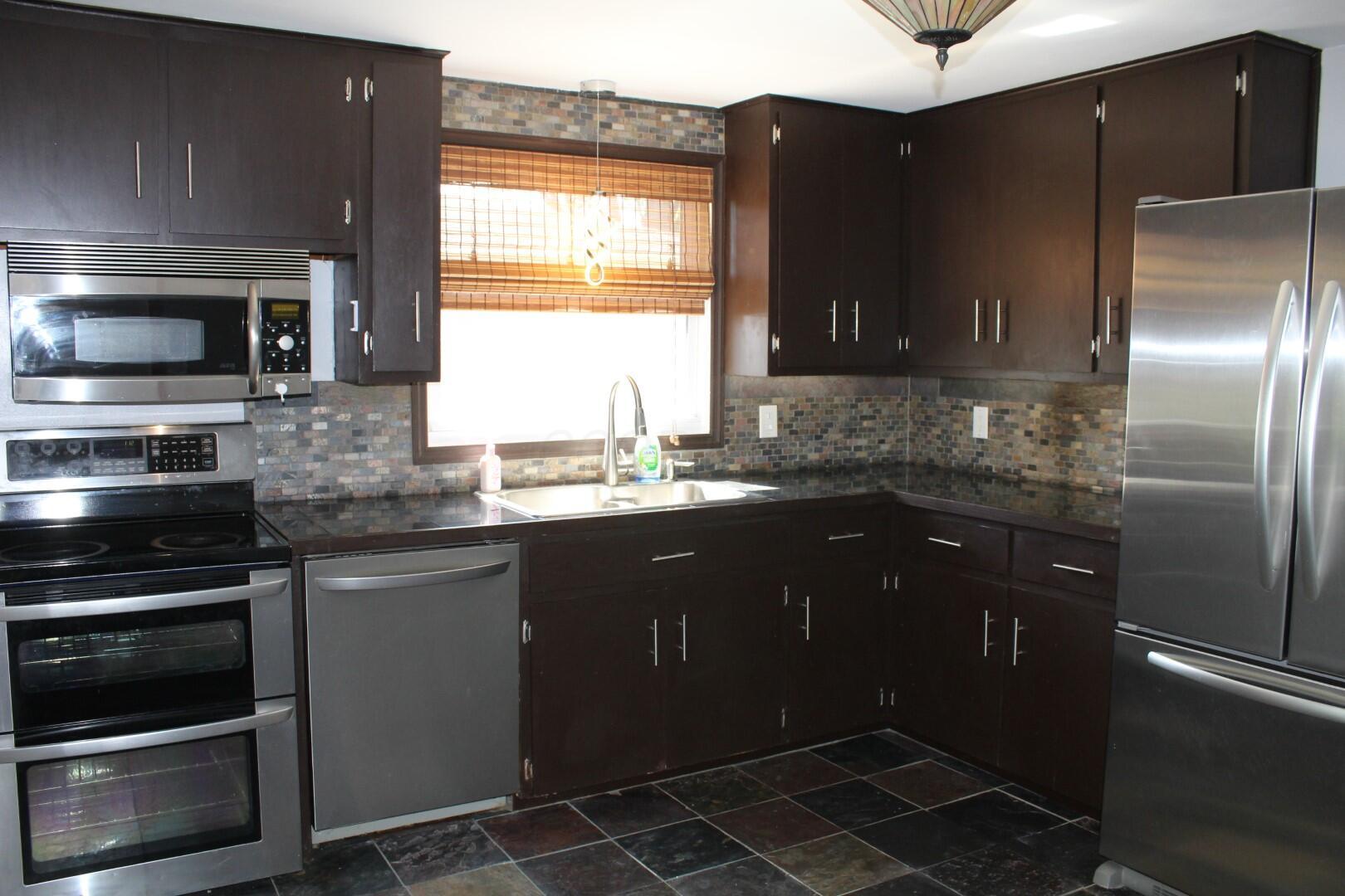 4800 Cullen Avenue Property Photo 2