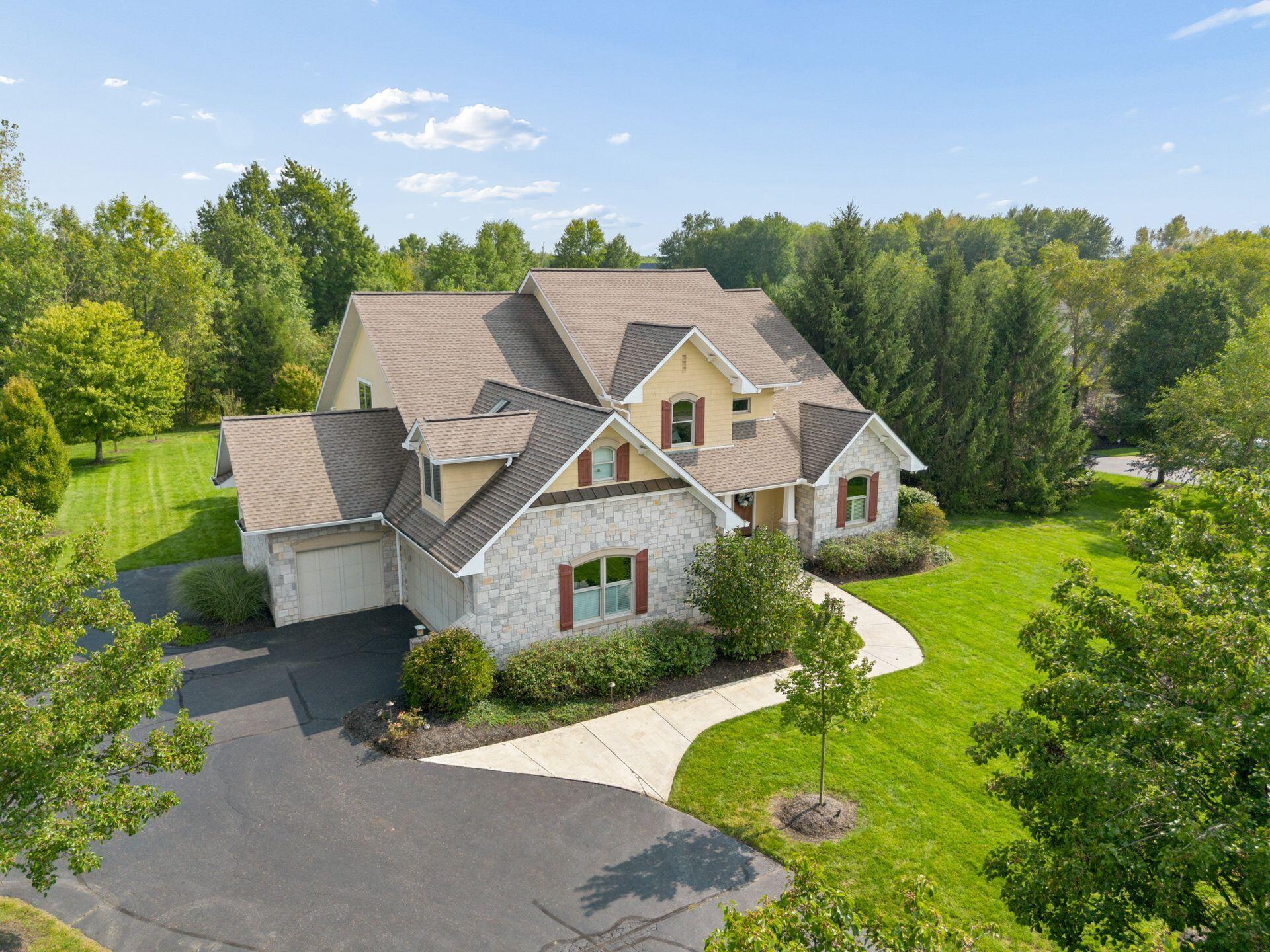 8217 Creek Hollow Road Property Photo 1