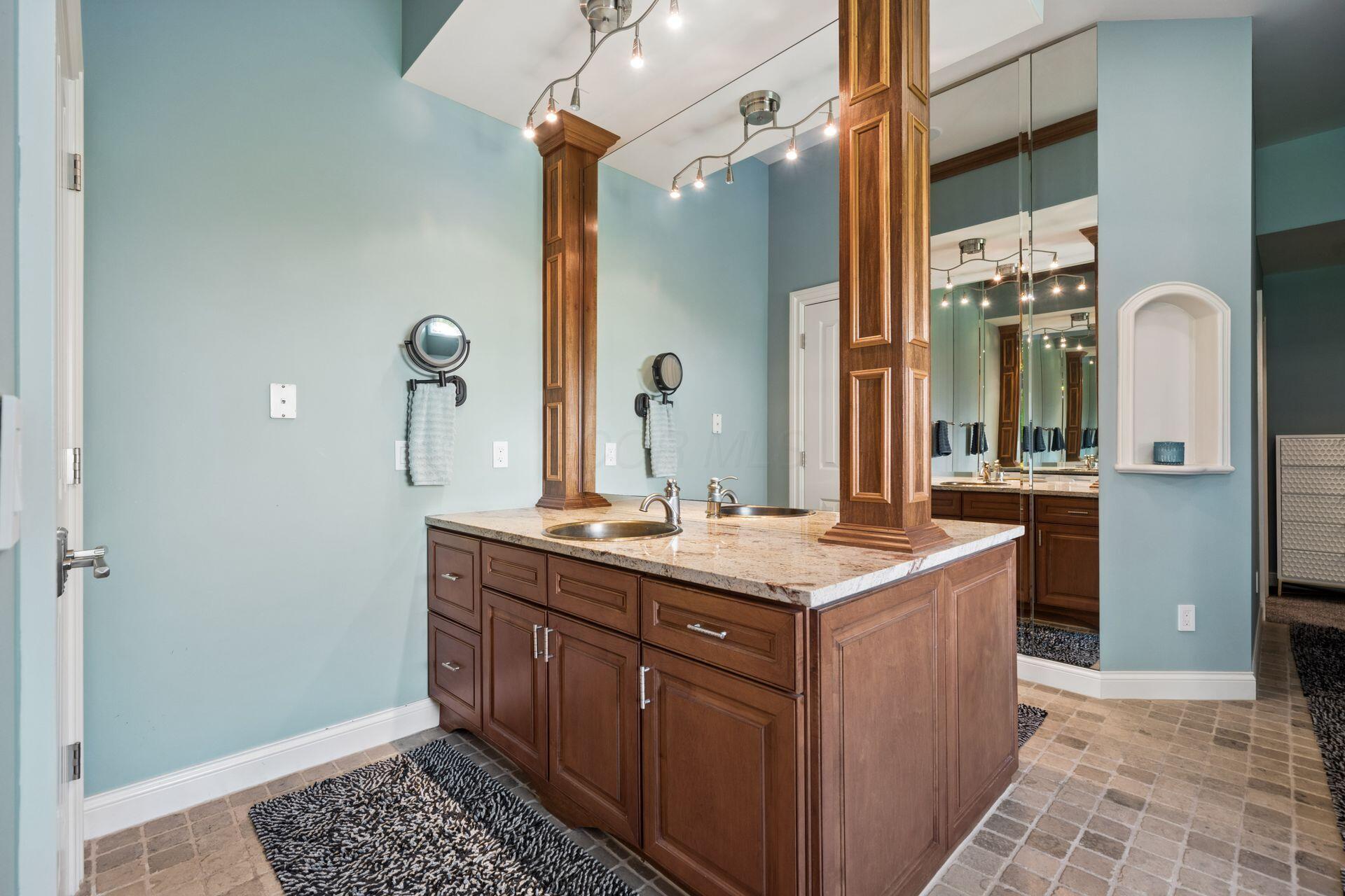 8217 Creek Hollow Road Property Photo 39
