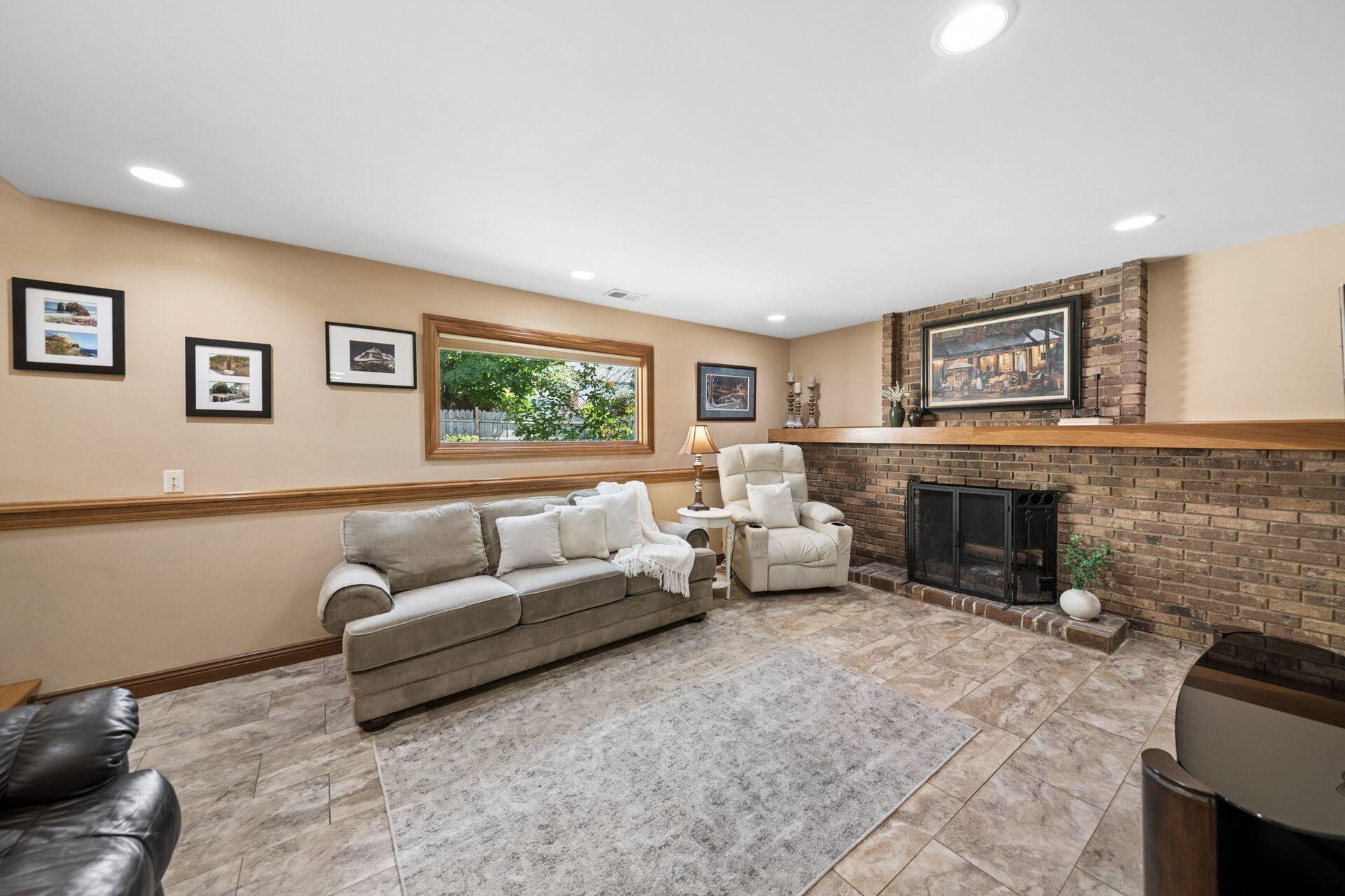 166 Ormsbee Avenue Property Photo 40