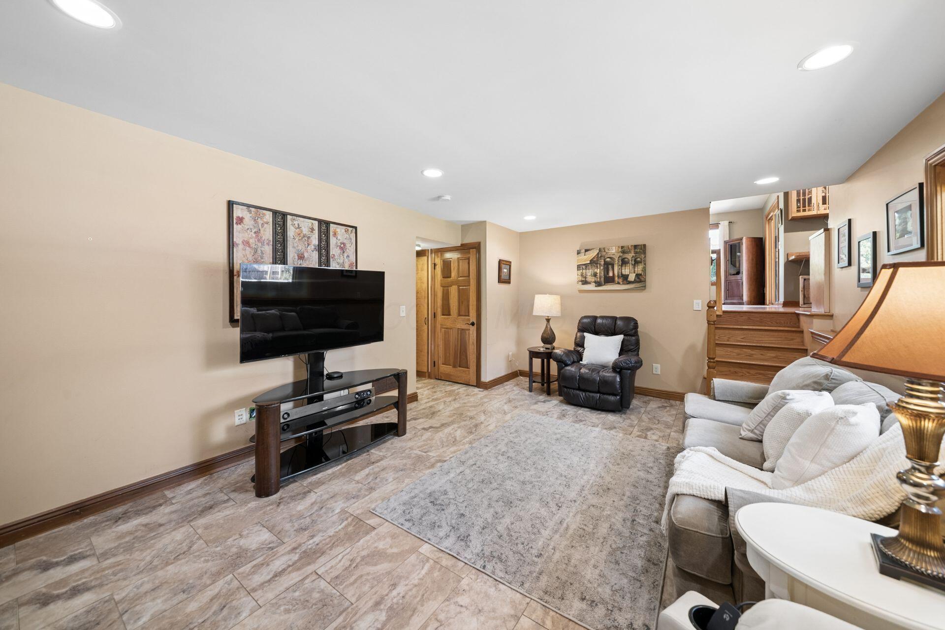 166 Ormsbee Avenue Property Photo 41