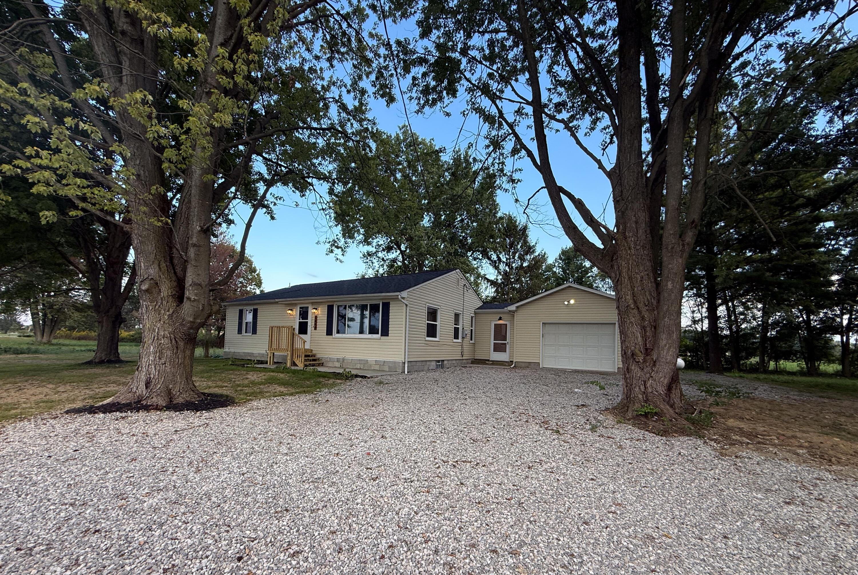 1464 State Route 521 Property Photo 2