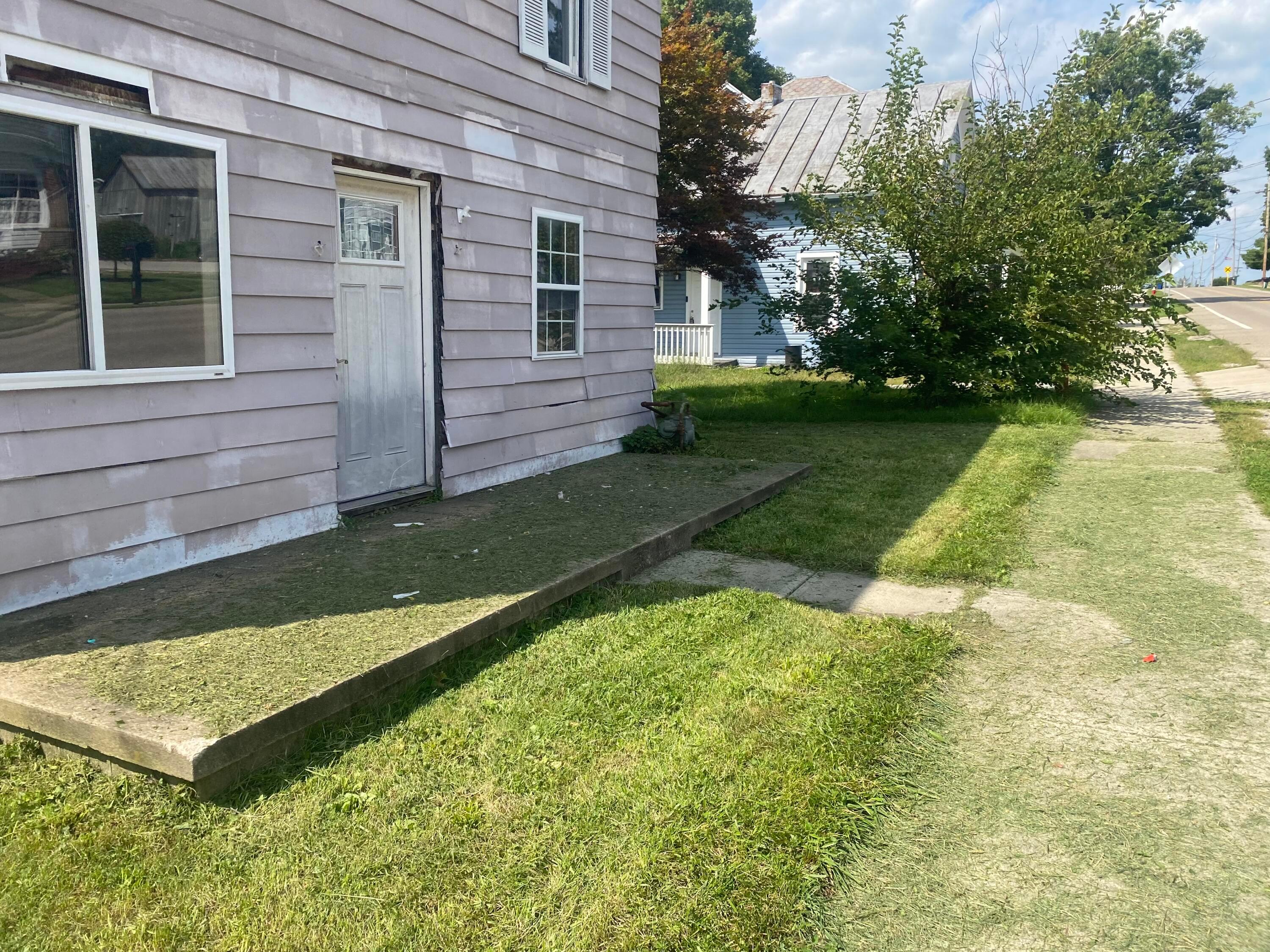211 N Main Street Property Photo 3
