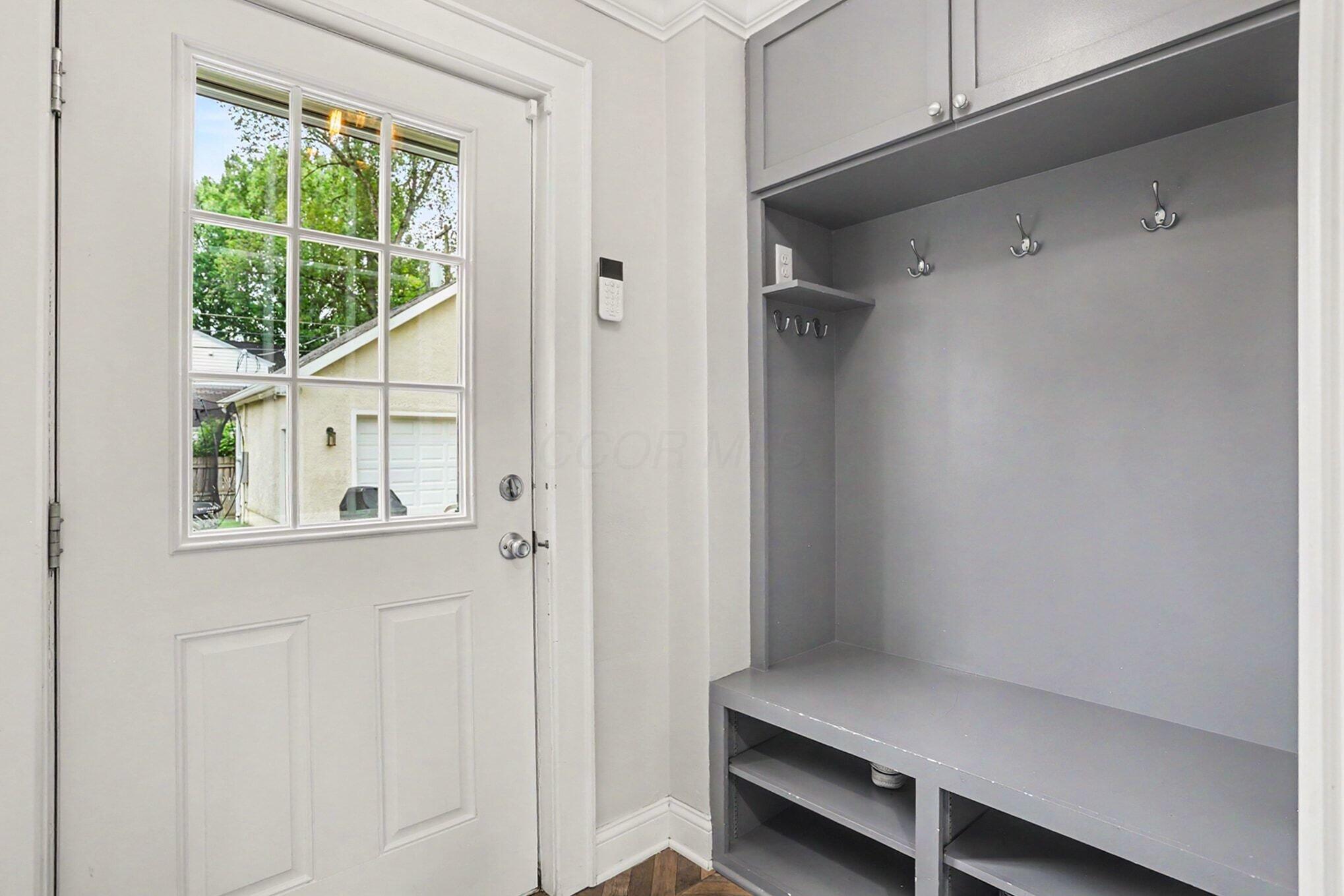 2553 Chester Road Property Photo 17