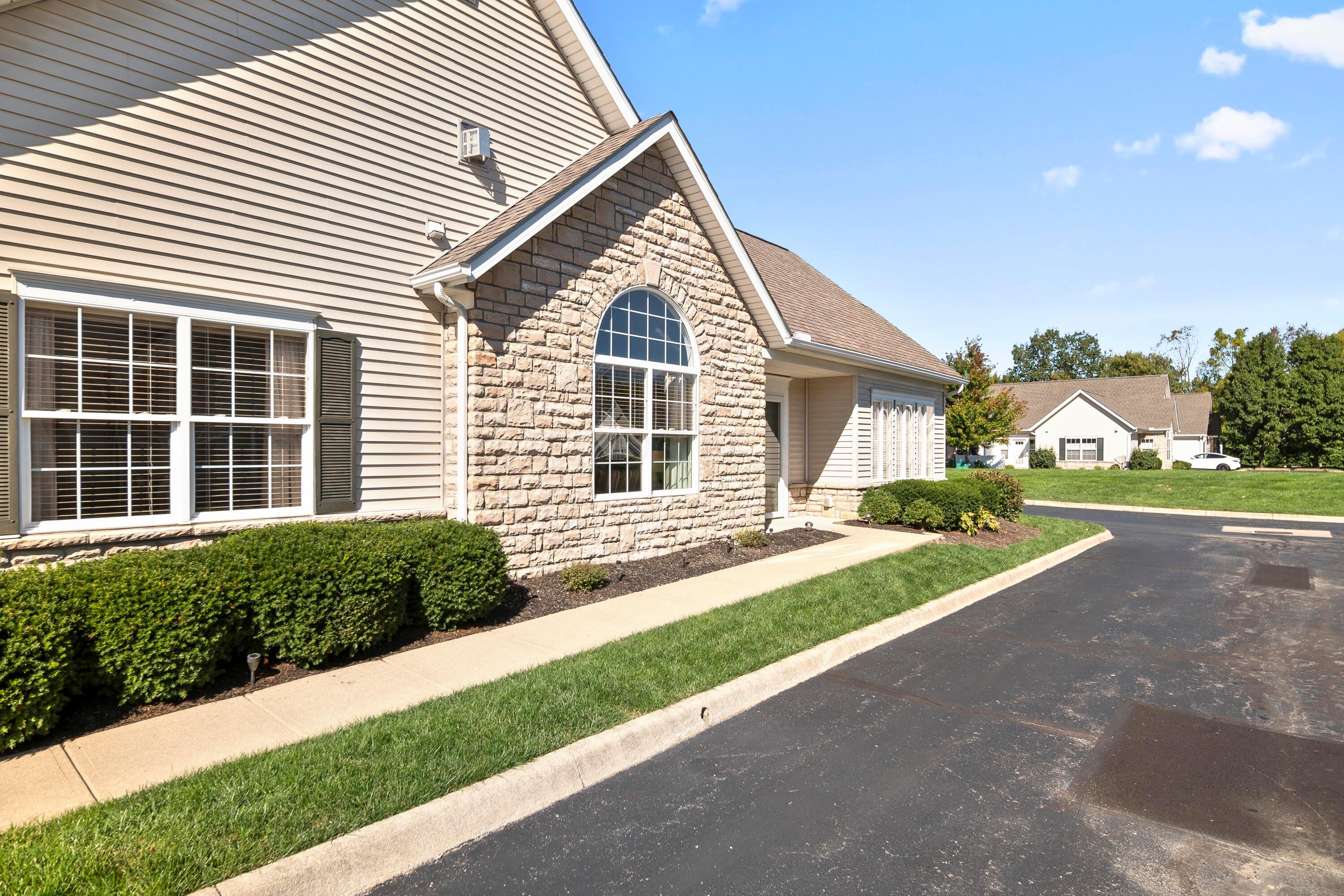 4804 Ashleigh Drive Property Photo 4