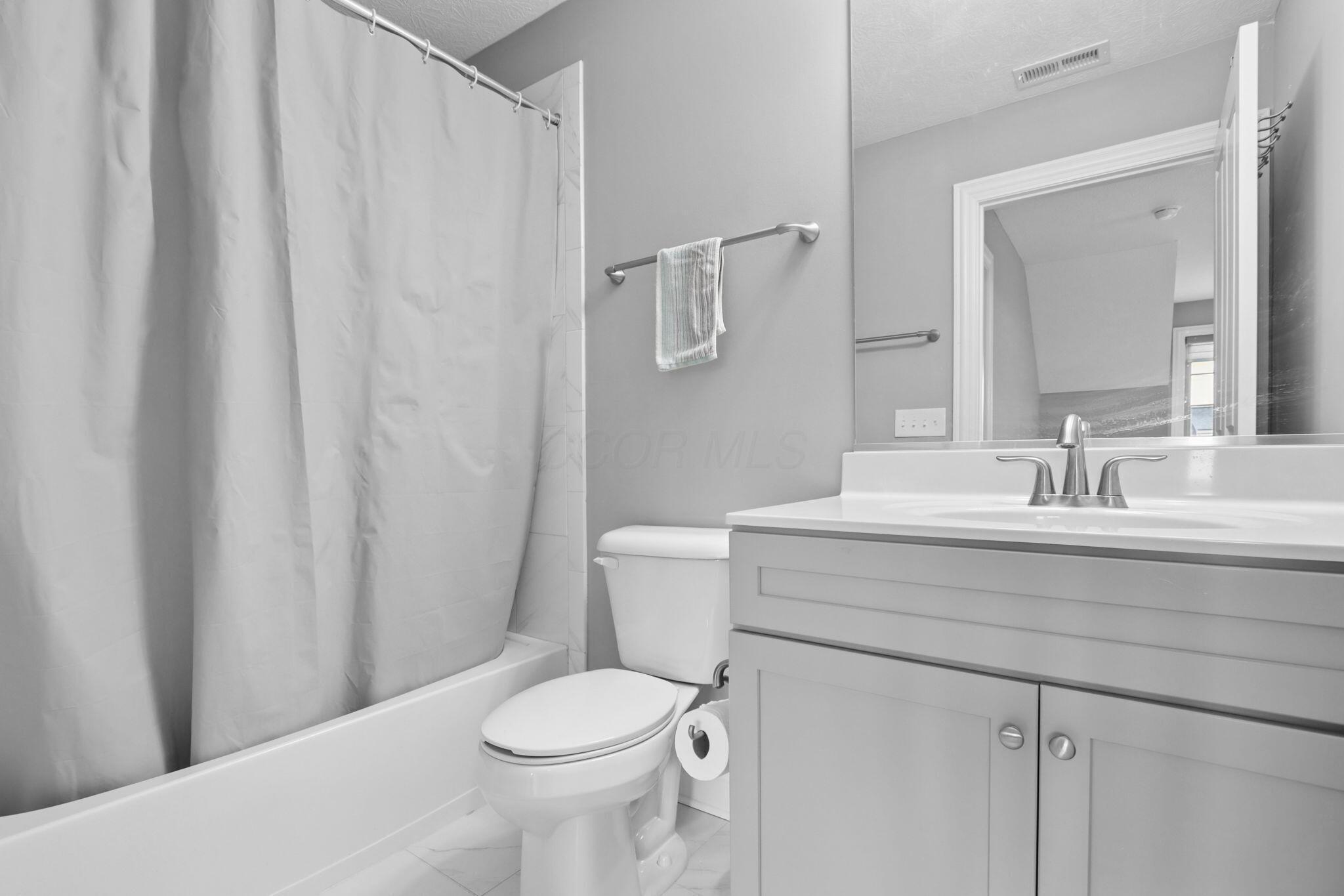 10320 Spicebrush Drive Property Photo 25