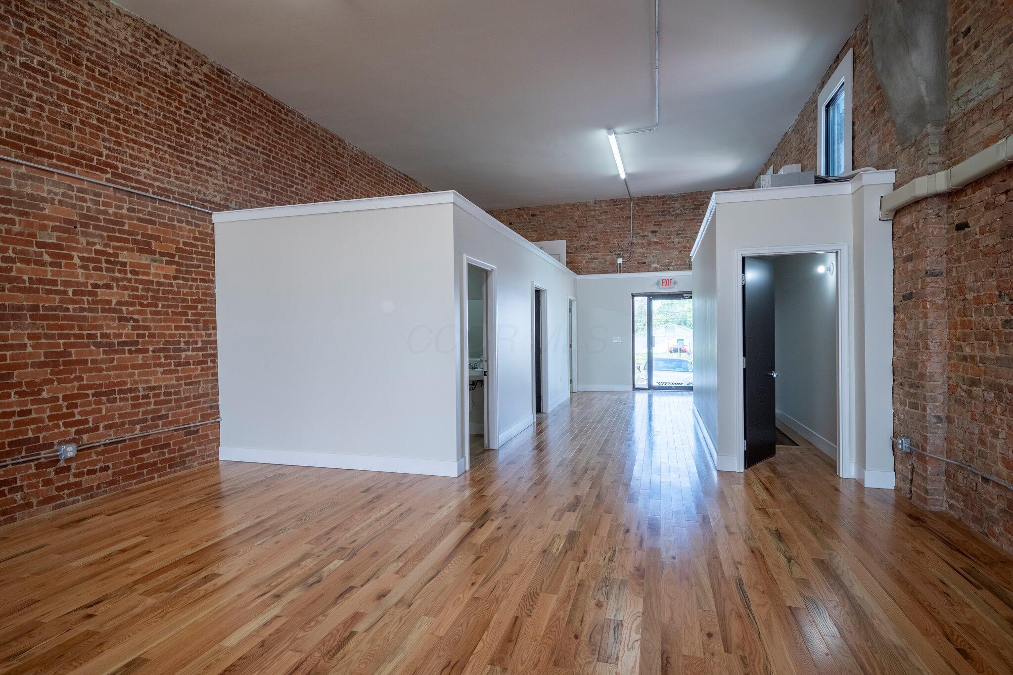 226036848 Property Photo 10