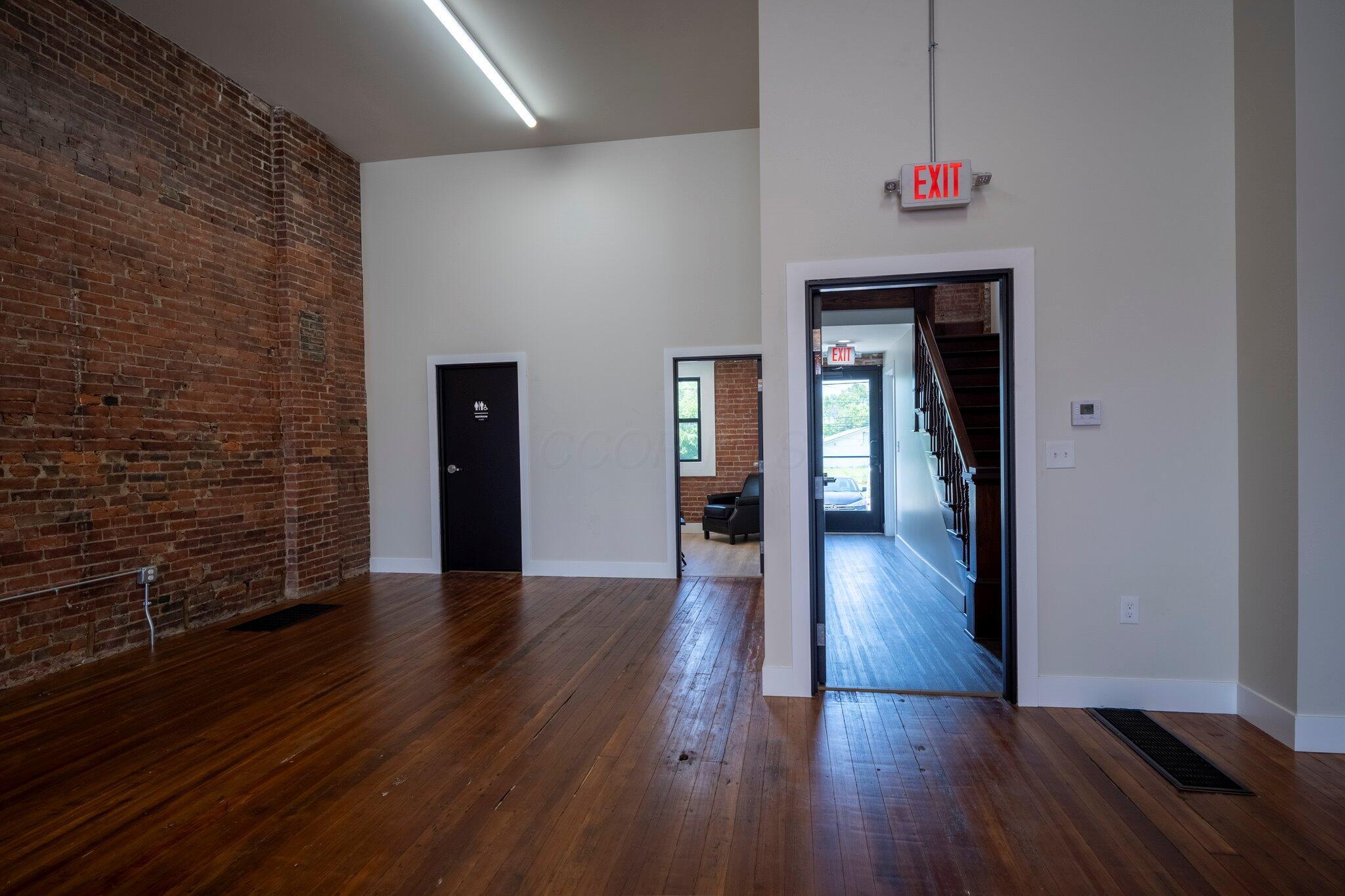 226036848 Property Photo 13