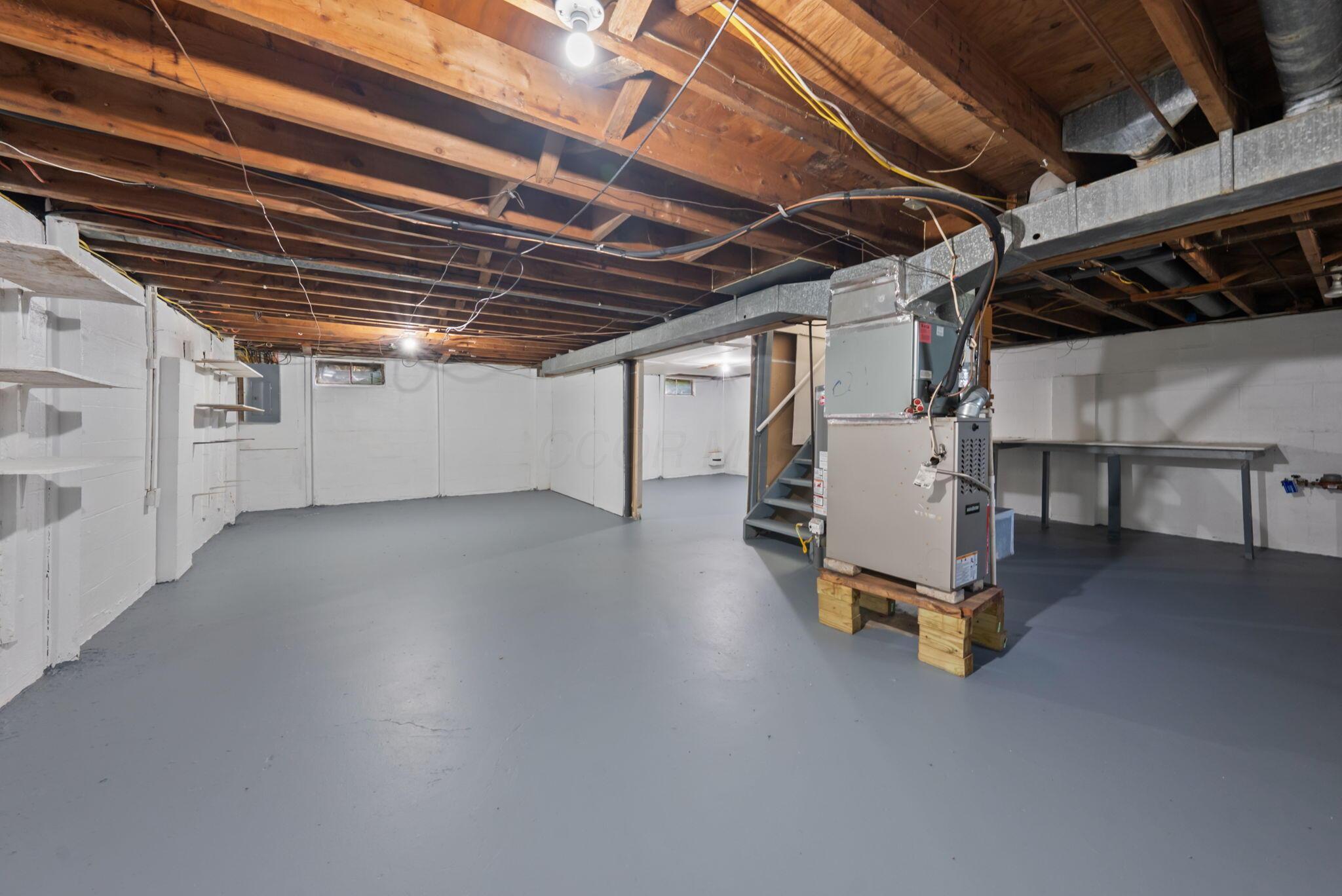 1576 Koebel Road Property Photo 15