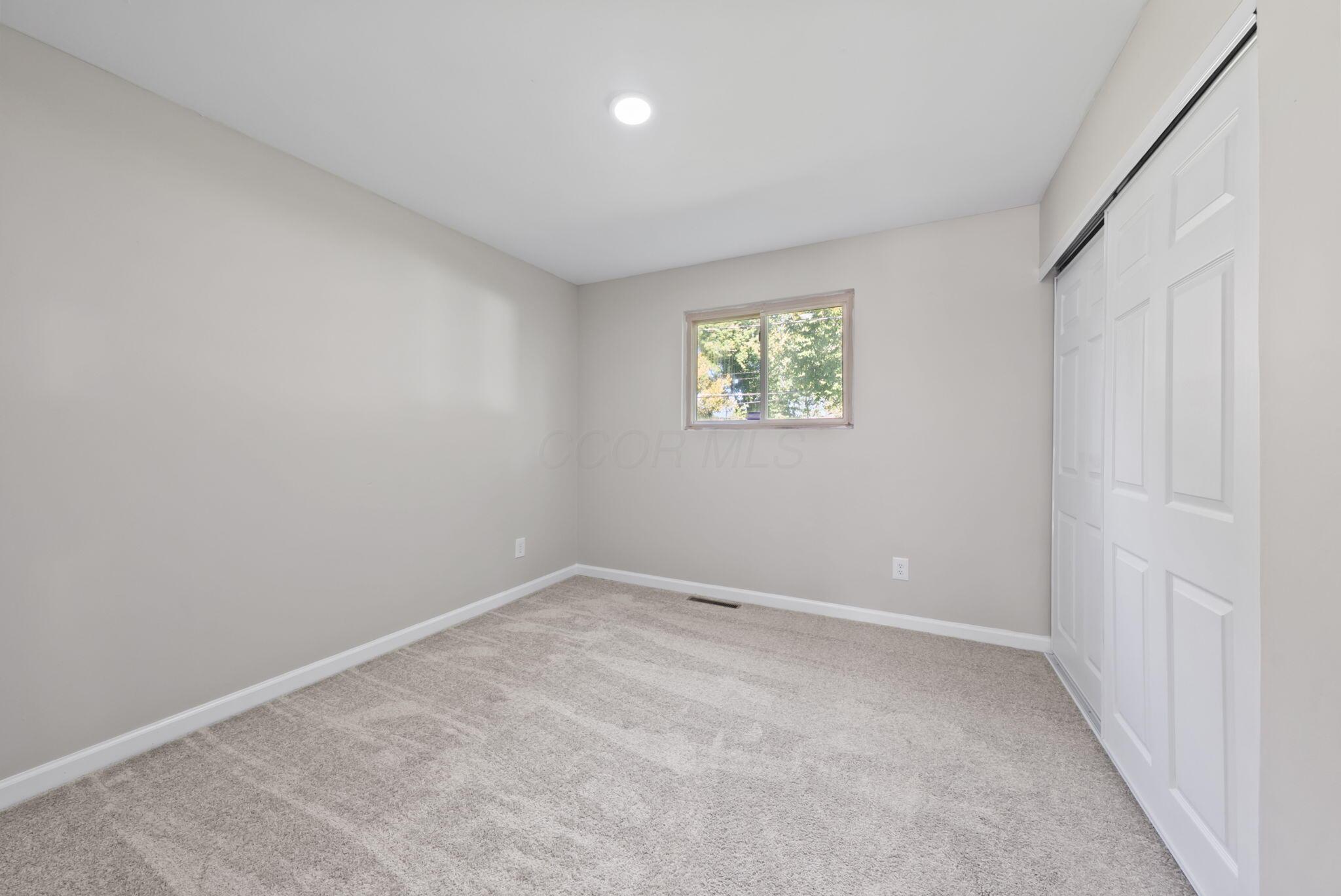 1576 Koebel Road Property Photo 18