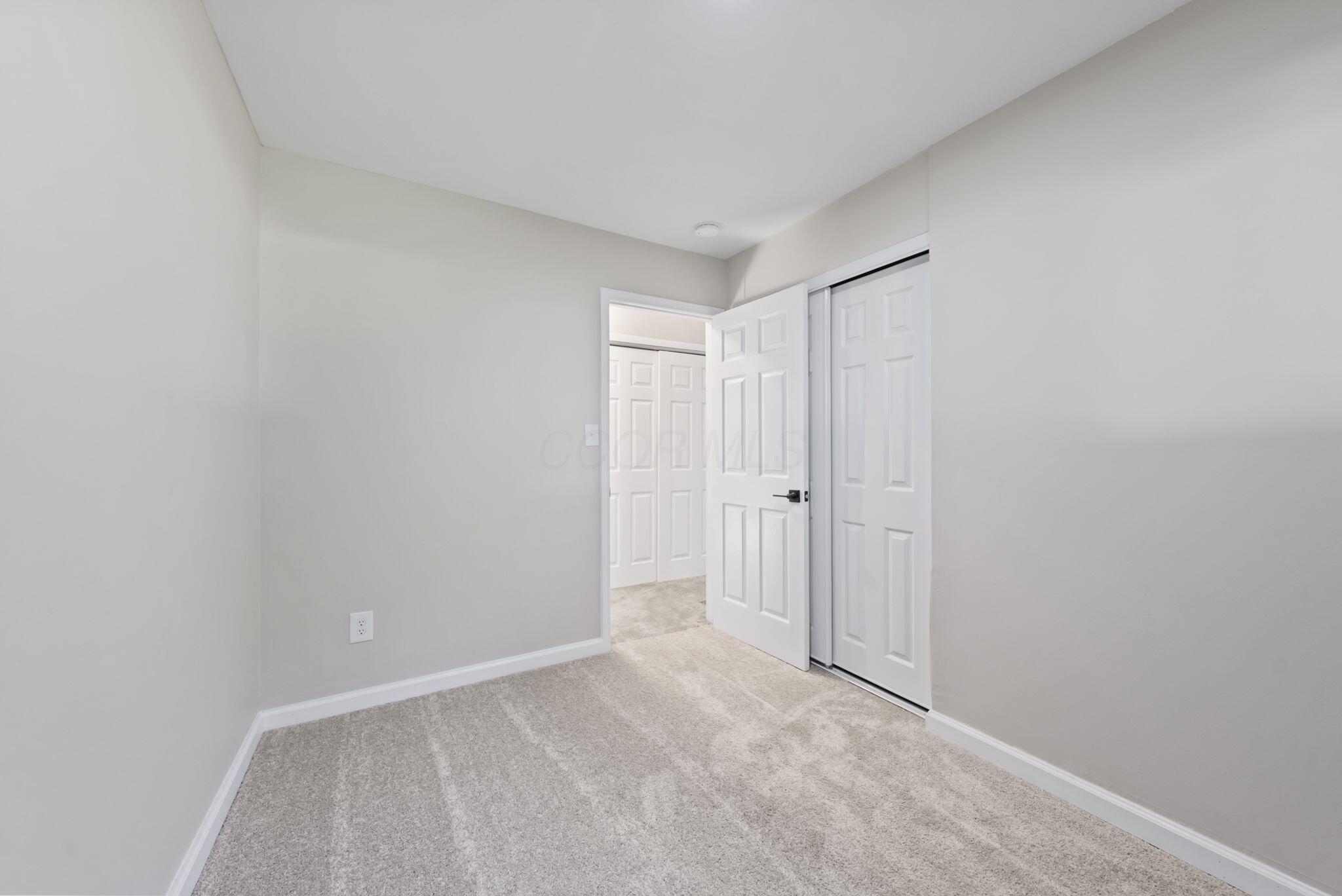 1576 Koebel Road Property Photo 19