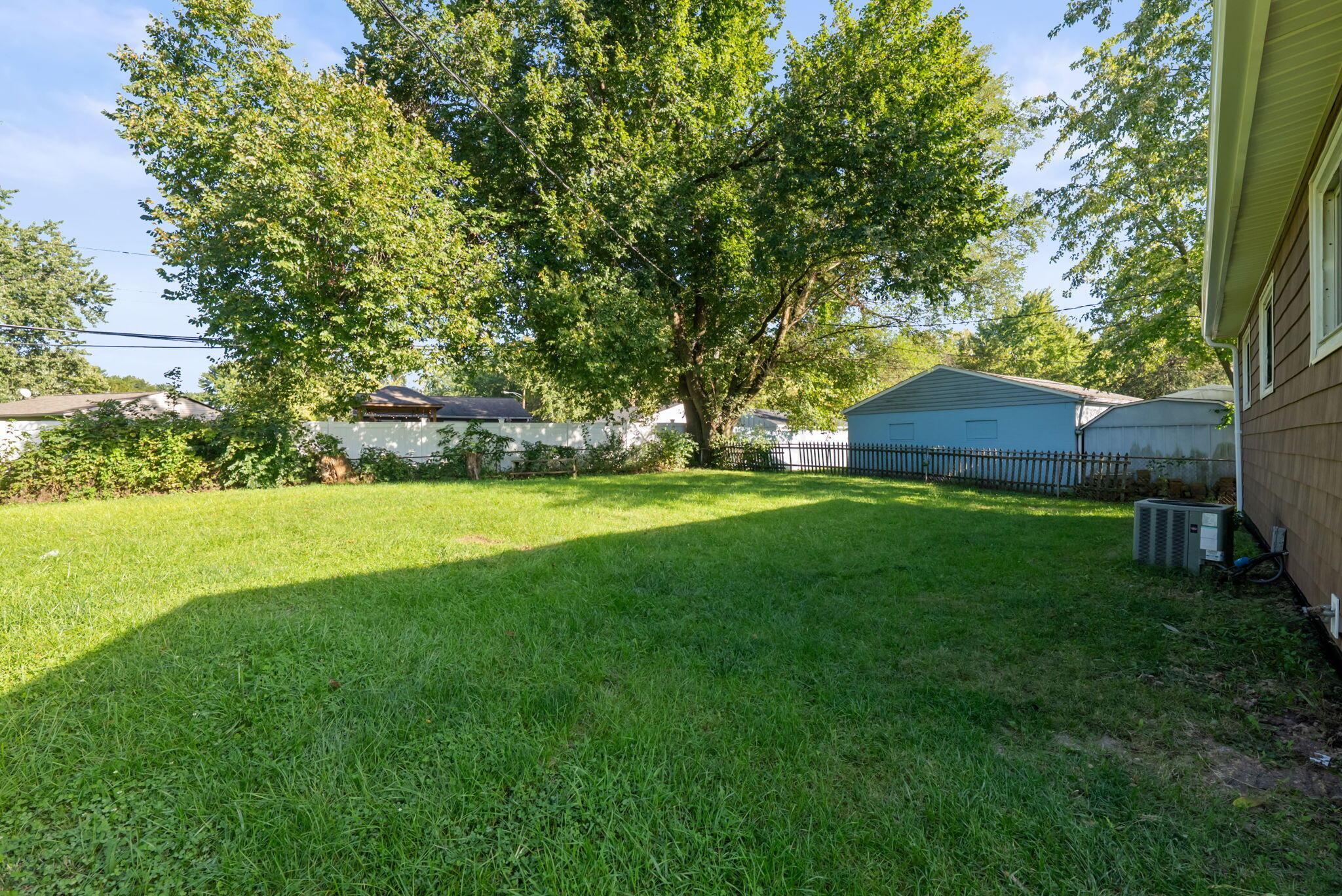 1576 Koebel Road Property Photo 23
