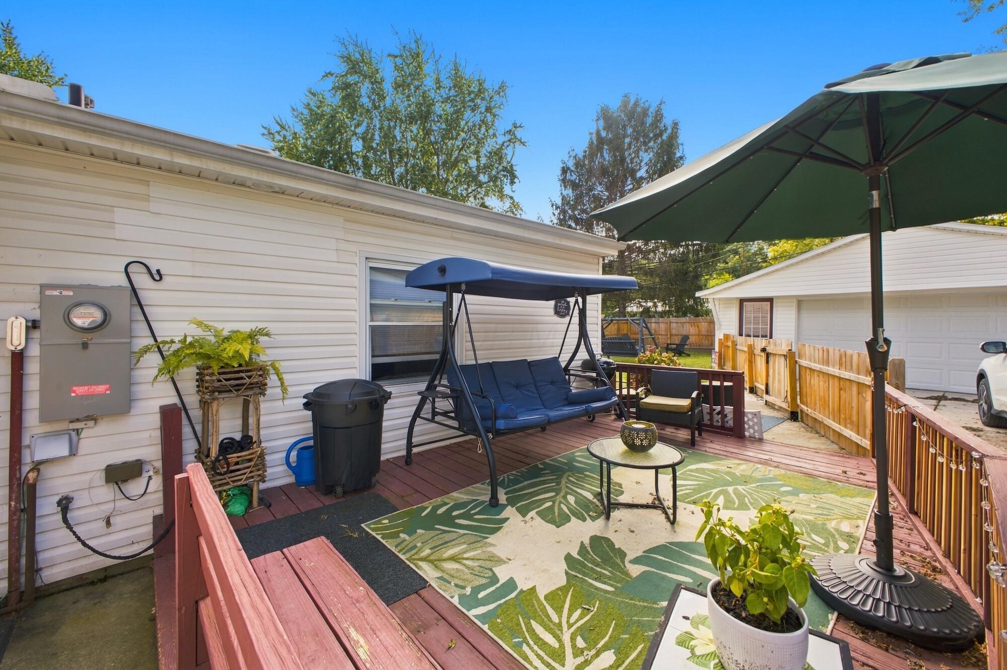 1125 Martinique Drive Property Photo 14
