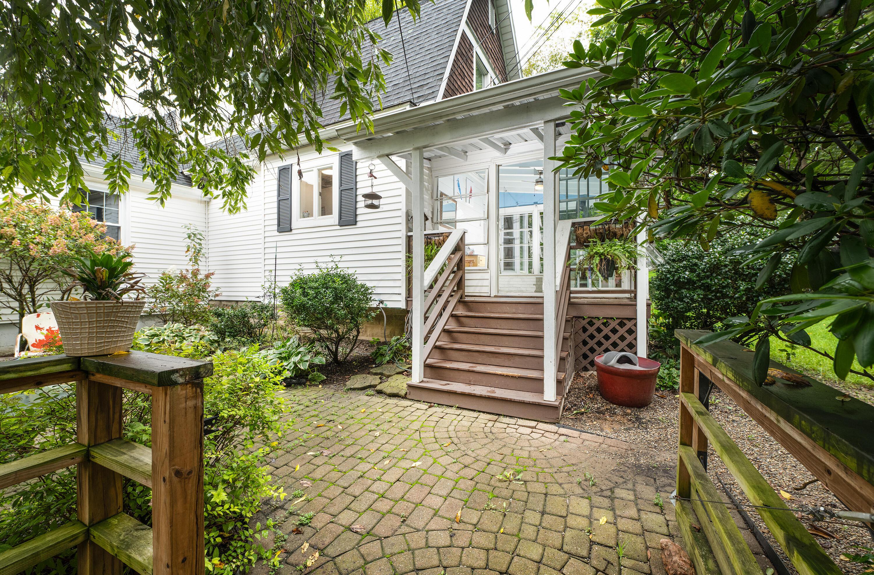 1100 E Vine Street Property Photo 27