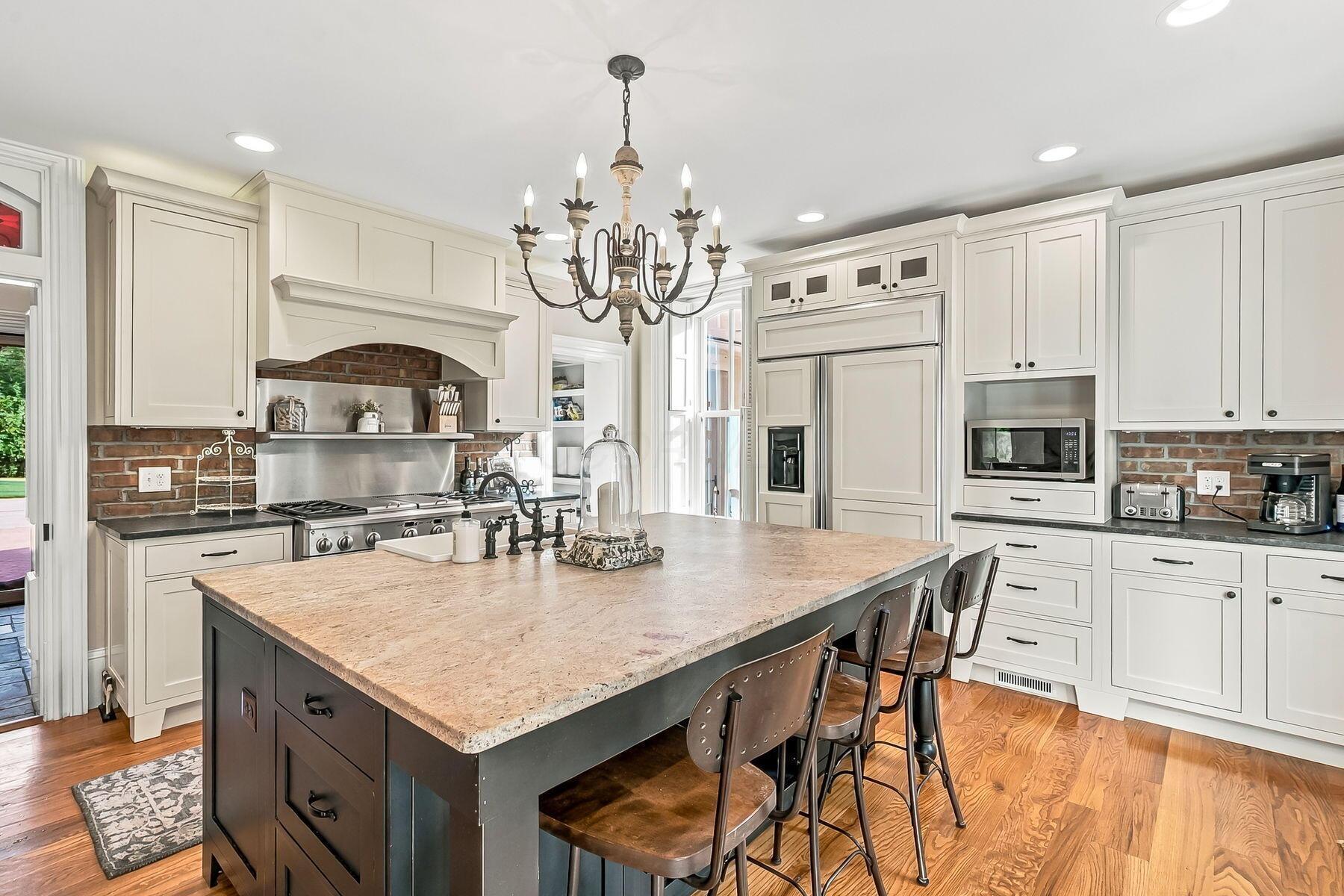 1398 Granville Pike Property Photo 12