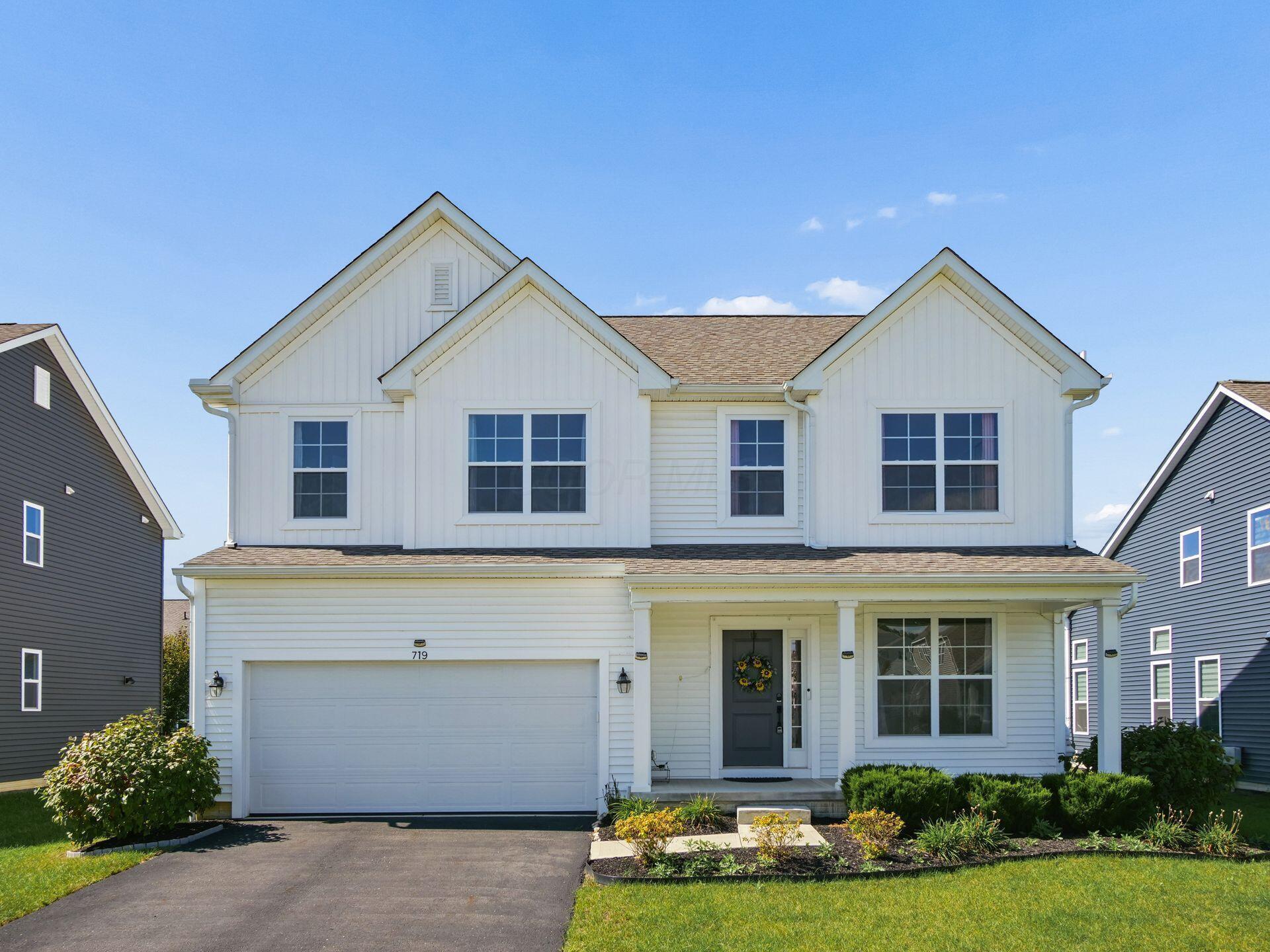 719 Otter Tail Drive Property Photo 1