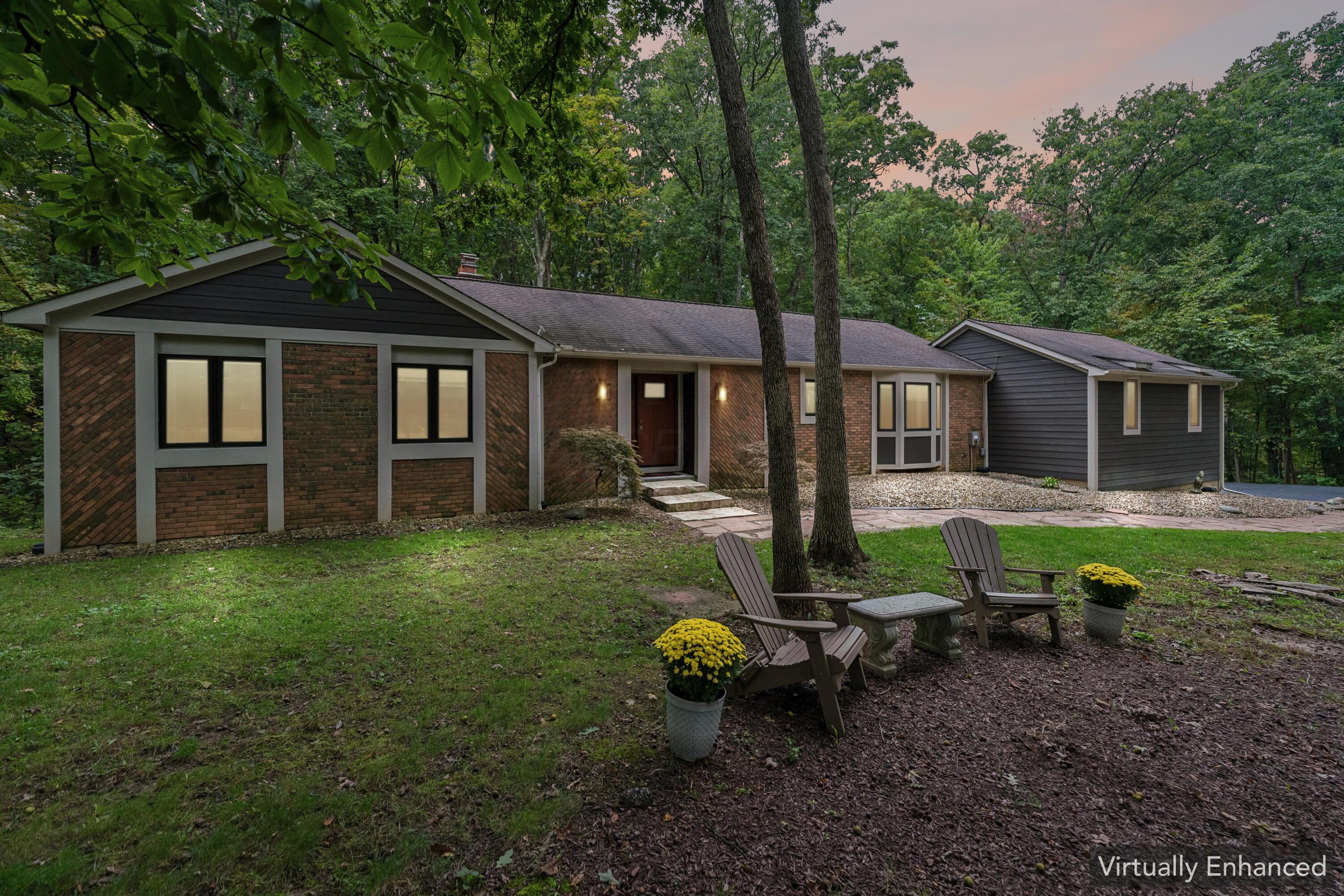 9430 Robinhood Circle Property Photo 1