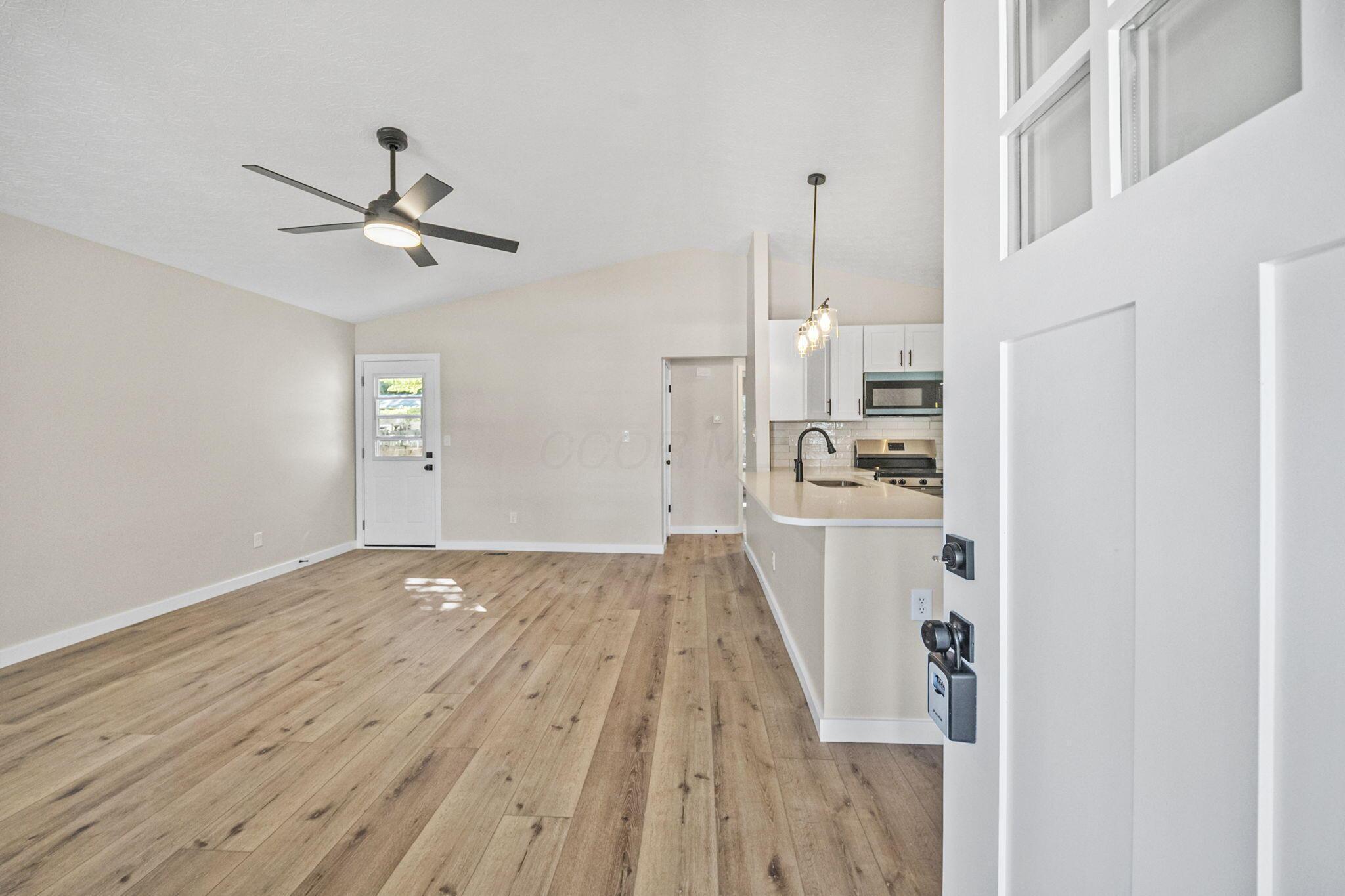 2055 Wimberly Court Property Photo 6