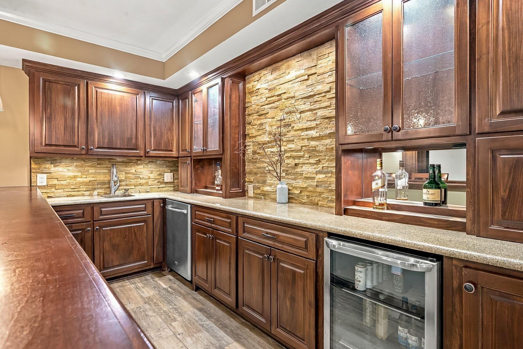 9322 Creighton Drive Property Photo 32