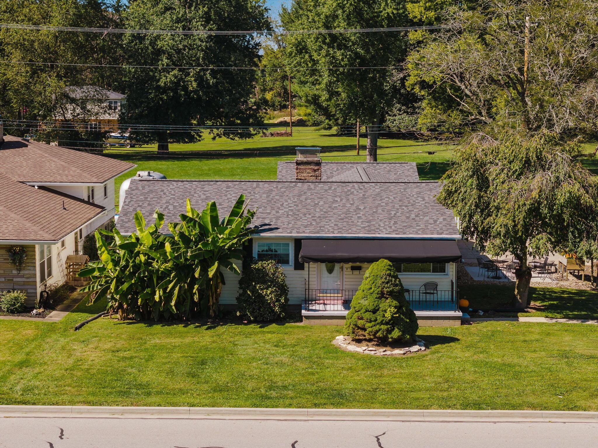 129 Kanawha Road Property Photo 1
